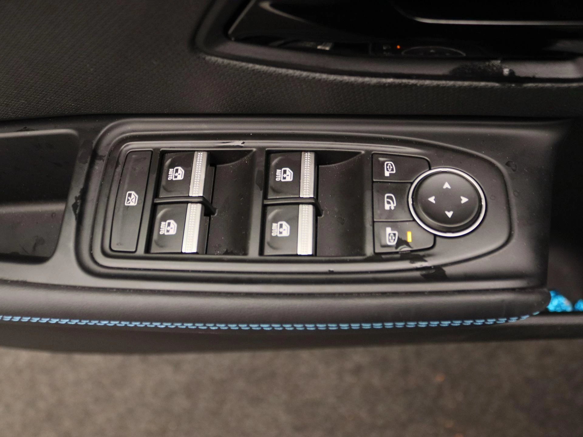 Renault-Clio-image-19