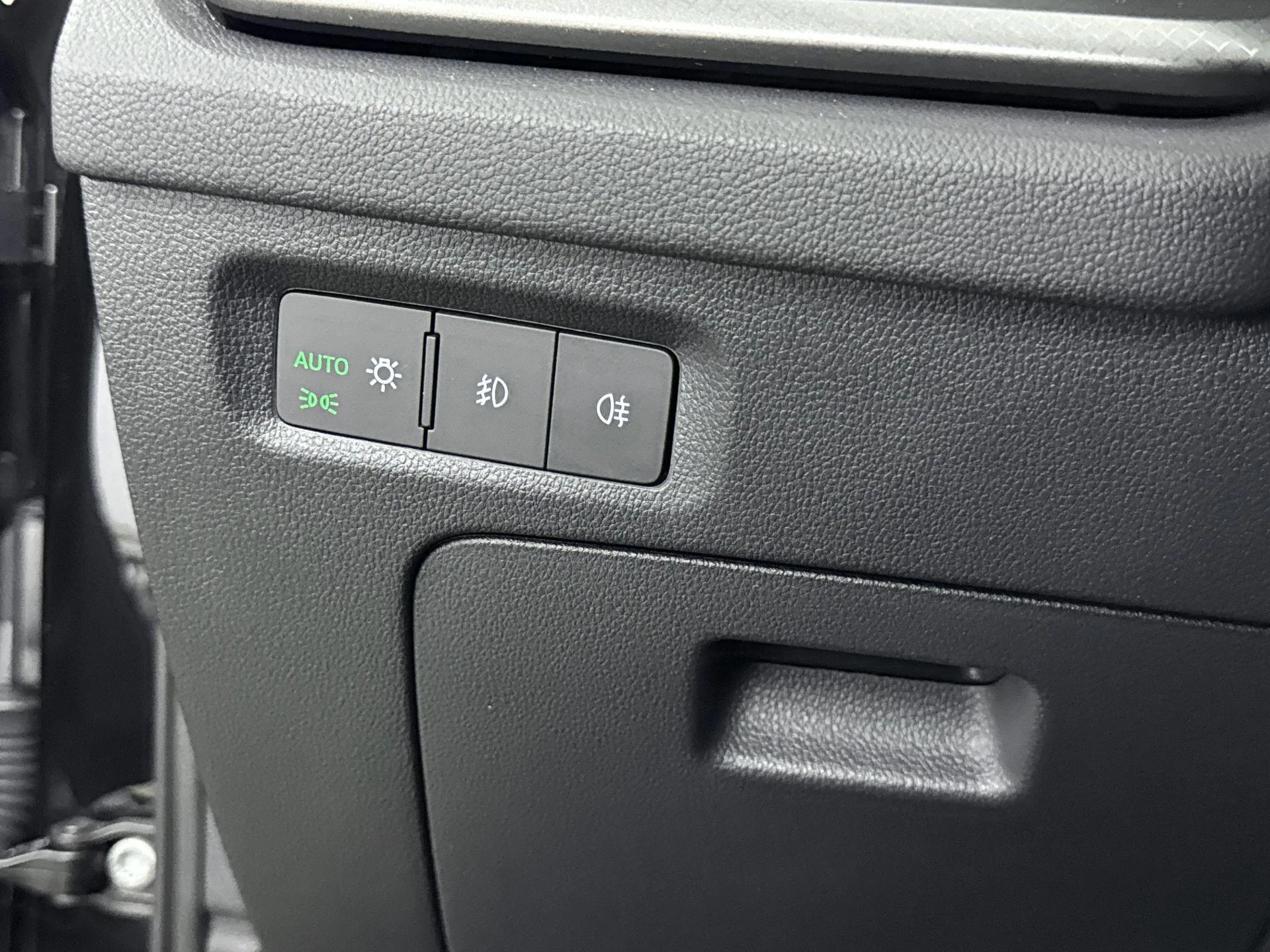 Škoda Octavia Combi 1.0 e-TSI Business Edition