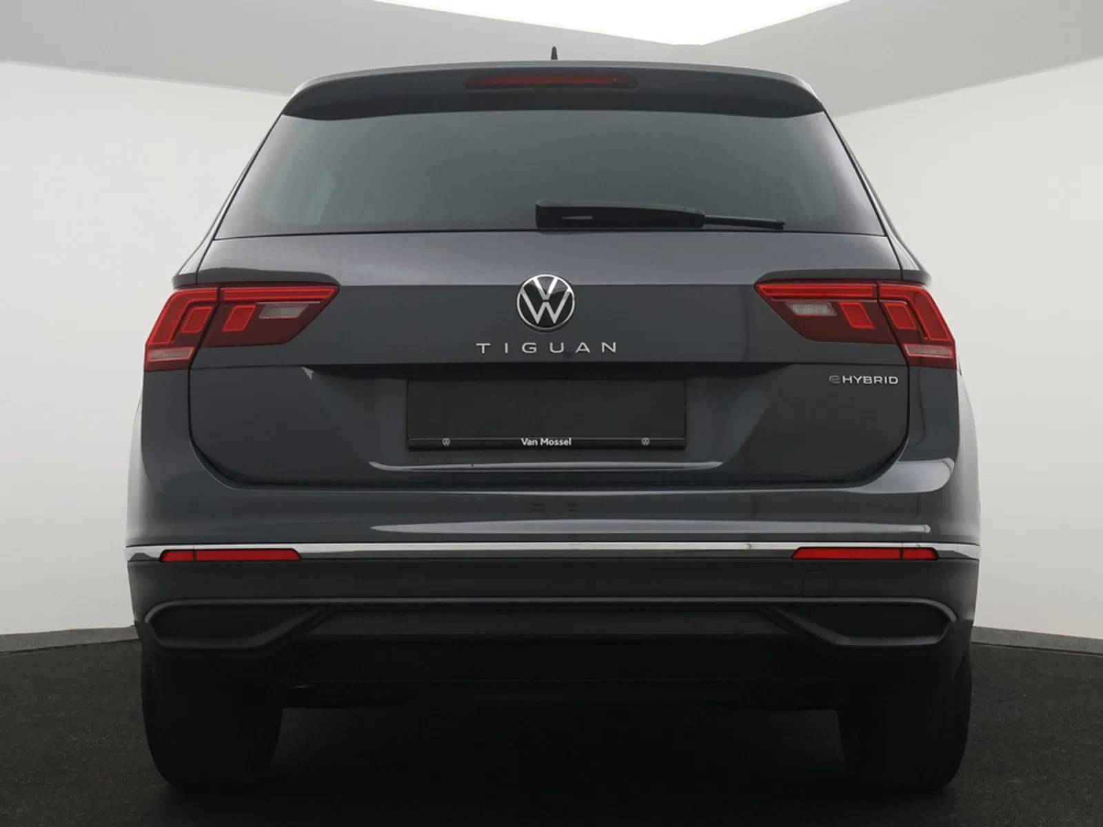 Volkswagen-Tiguan-image-5