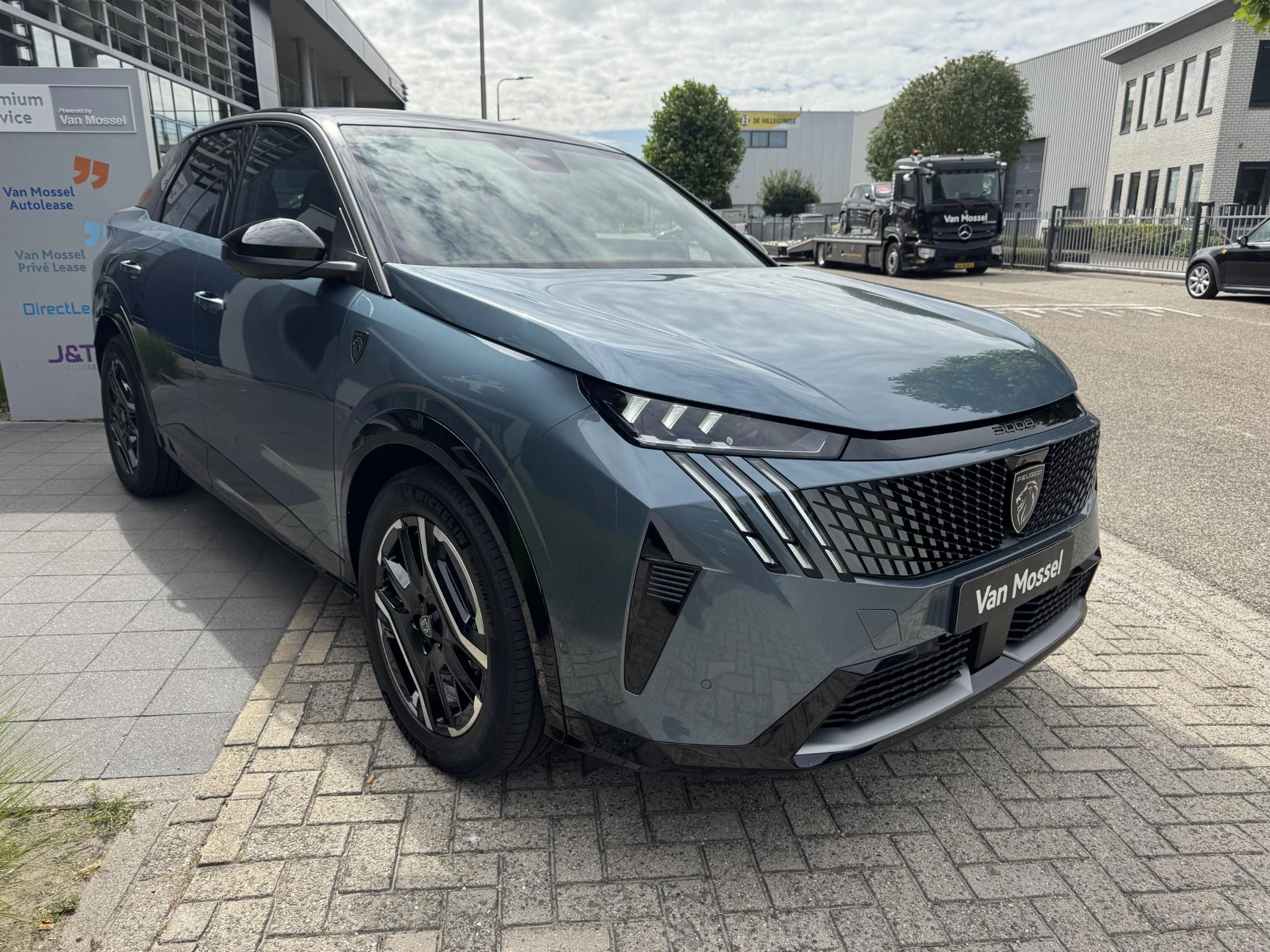 Peugeot e-3008 GT Avantage 210 73 kWh
