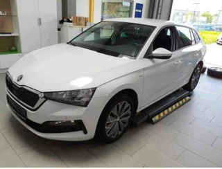 Škoda Scala 1.0 TSI Tour LED, Sitzheizung, App