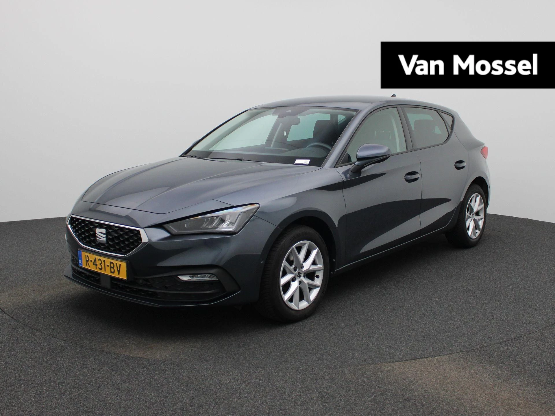 SEAT-Leon-image-0