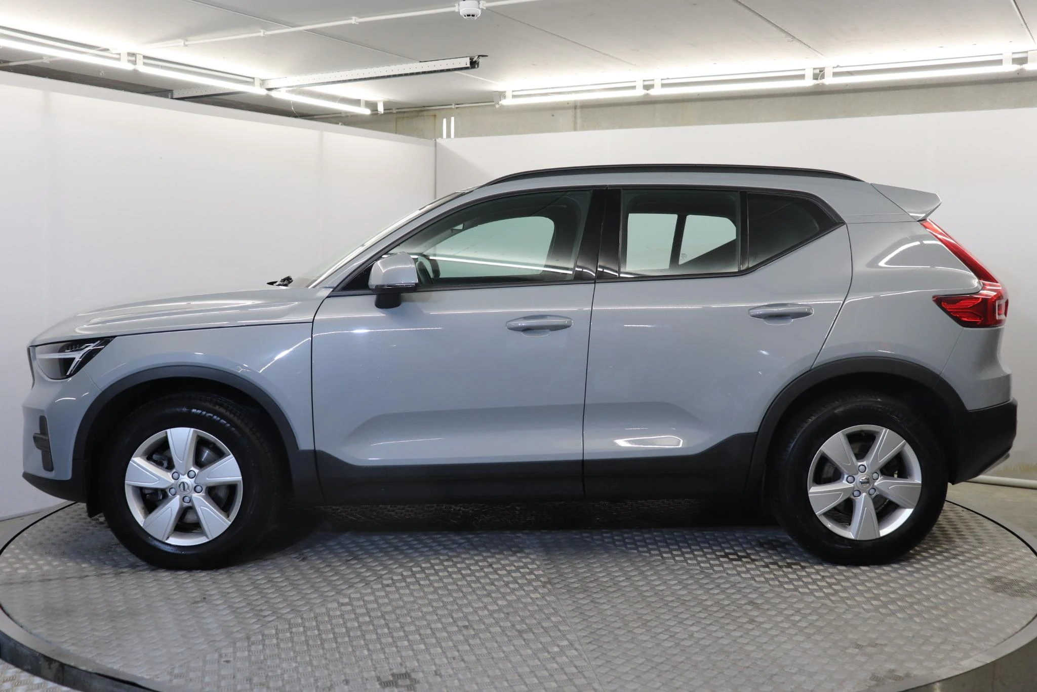 Volvo-XC40-image-2