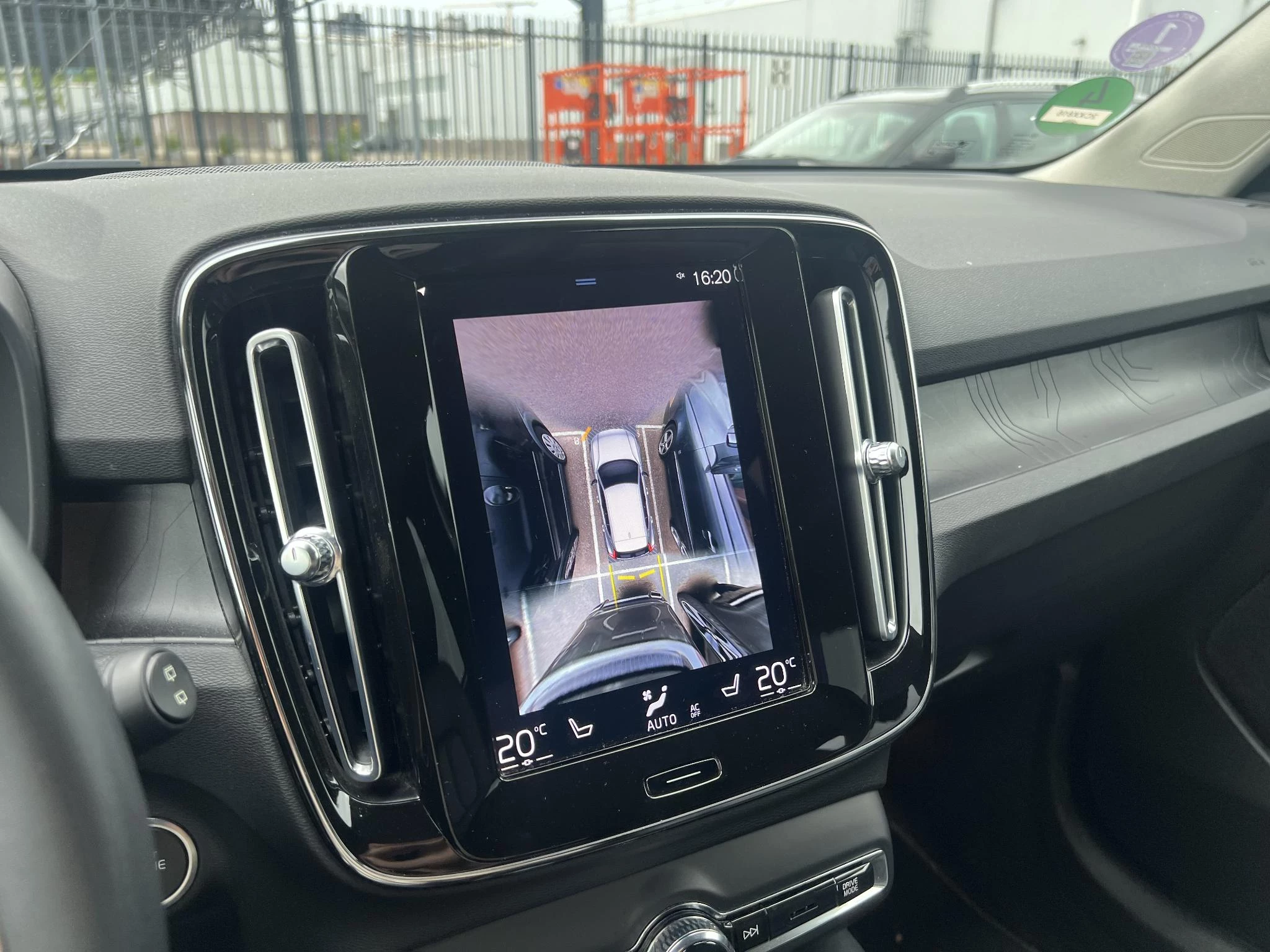 Volvo XC40 T4 Plug-in Hybrid Plus Bright Aut.