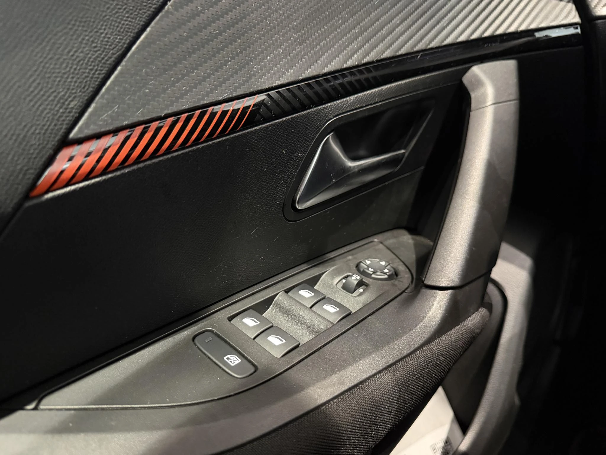 Peugeot-2008-image-17