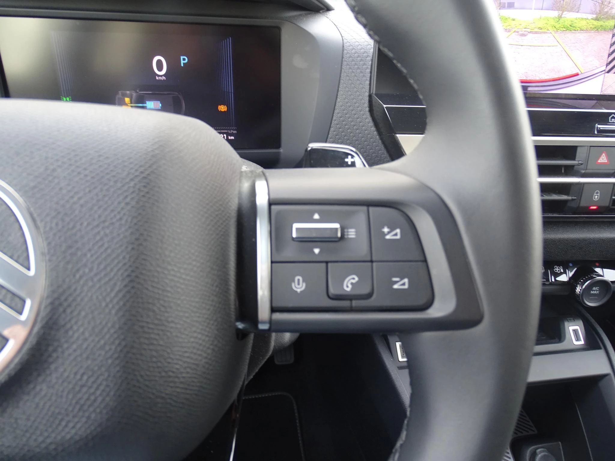 Citroën C4 1.2 Hybride 136 ë-DCS6 MAX