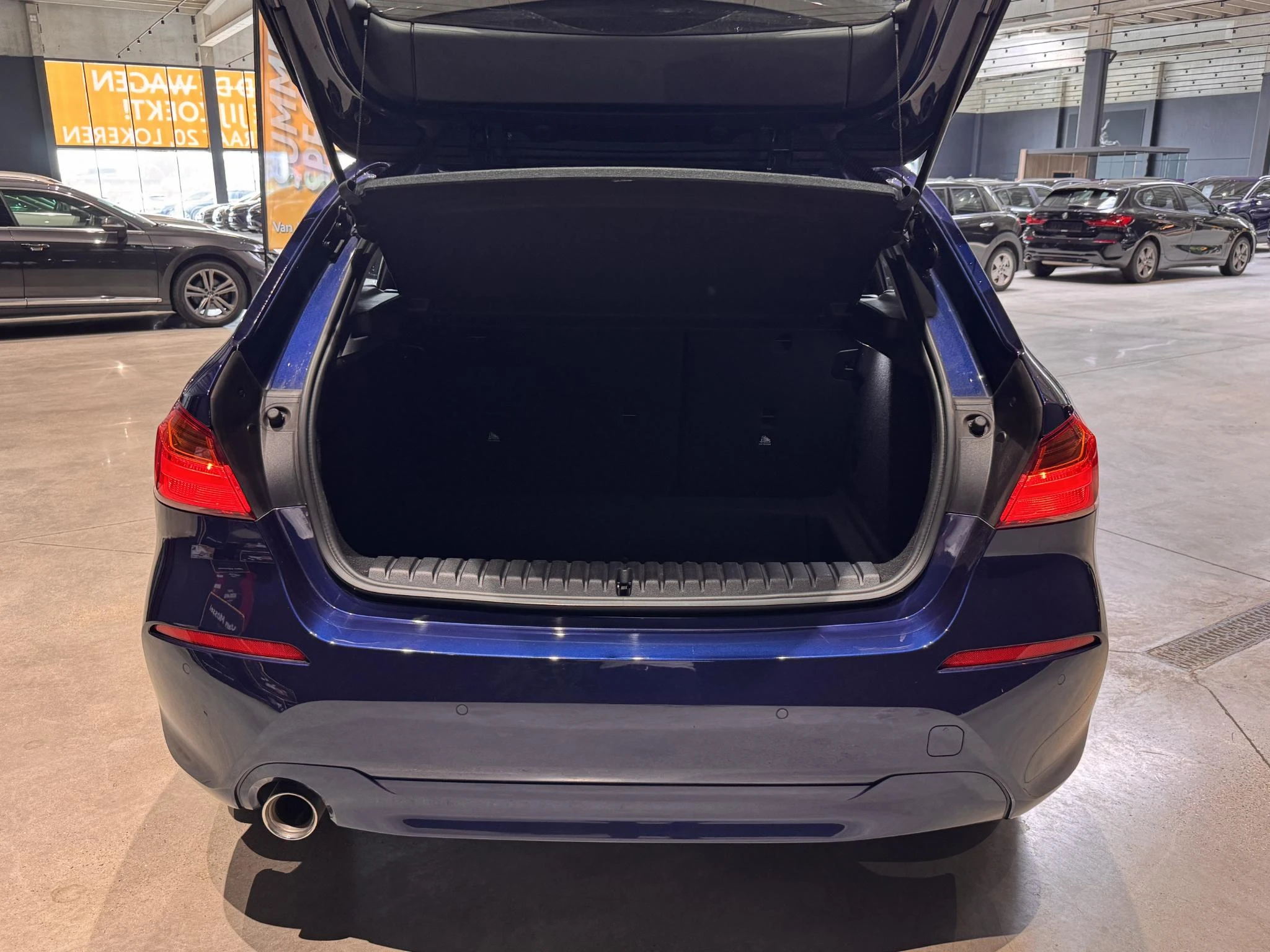 BMW Série 1 Hatch 118iA (103 kW)