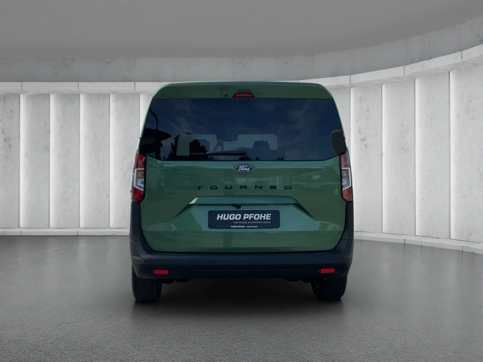 Ford-Tourneo Courier-image-3