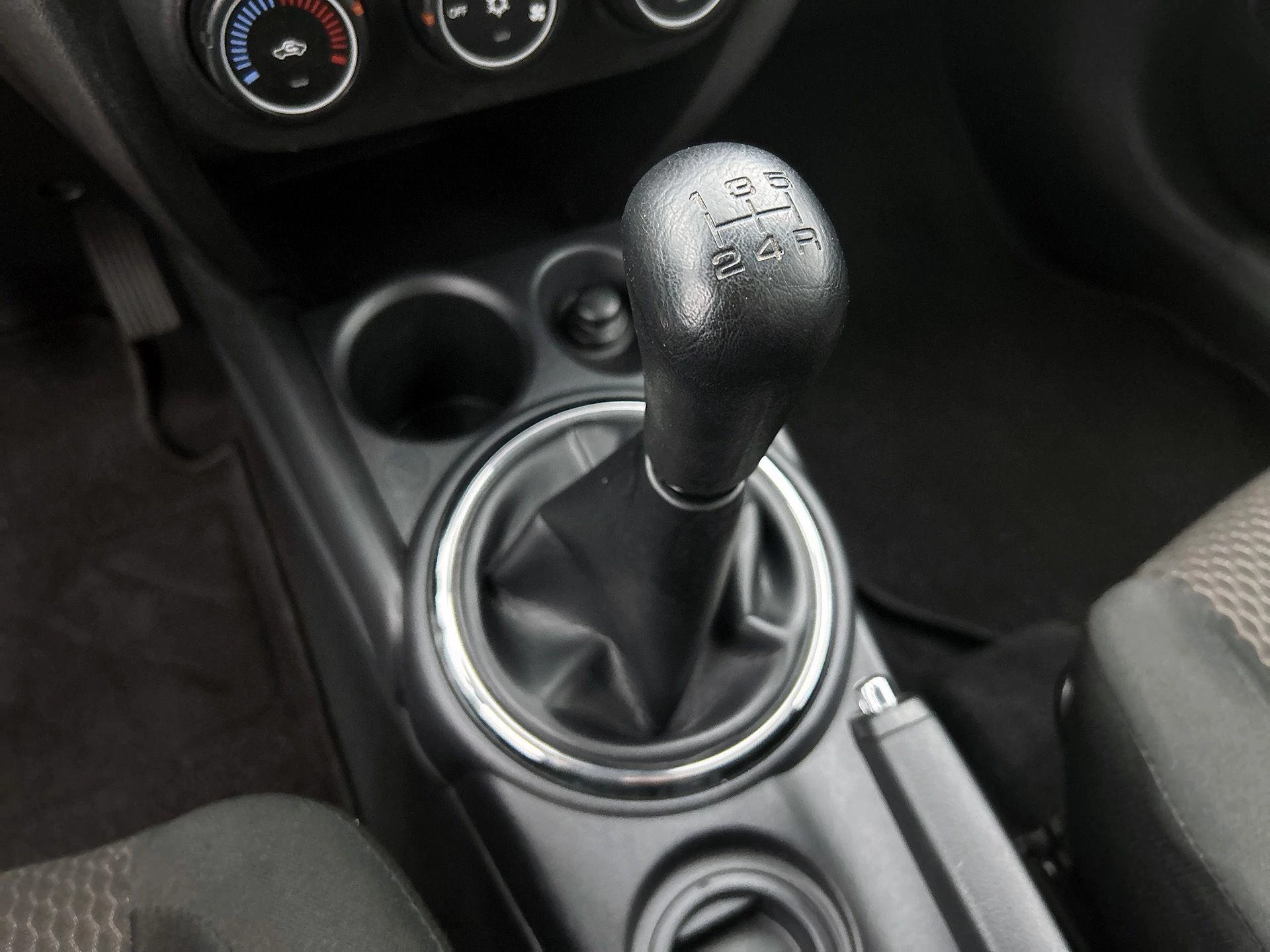 Mitsubishi-ASX-image-13