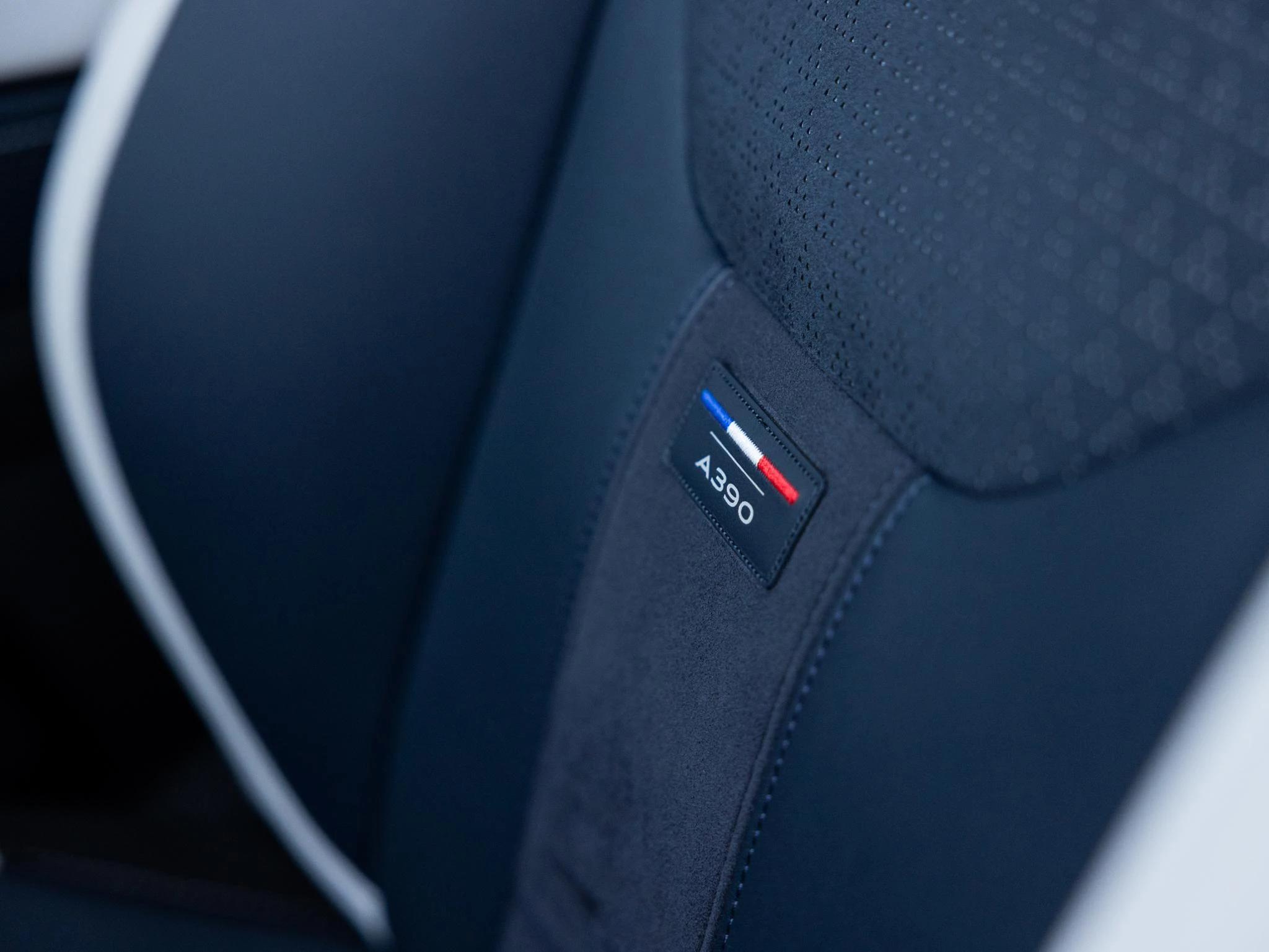 Alpine-A390-image-49