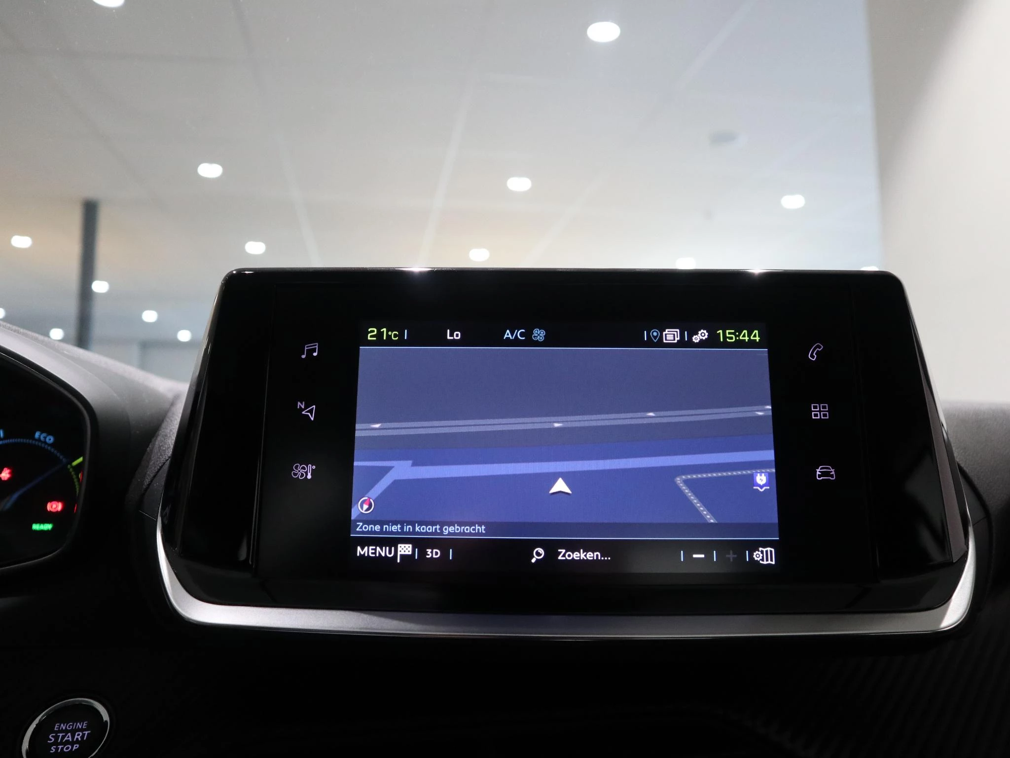 Peugeot-e-208-image-13