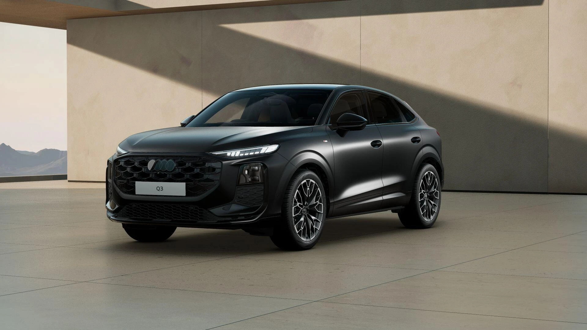 Audi-Q3-image-0