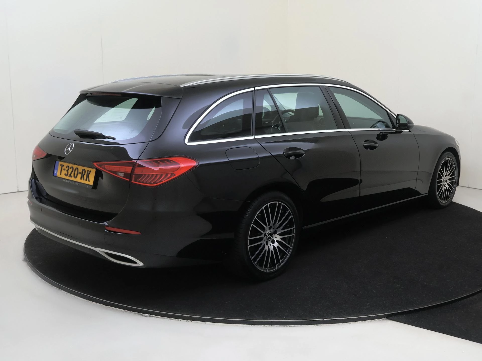Mercedes-Benz C-Klasse Estate 180 Luxury Line