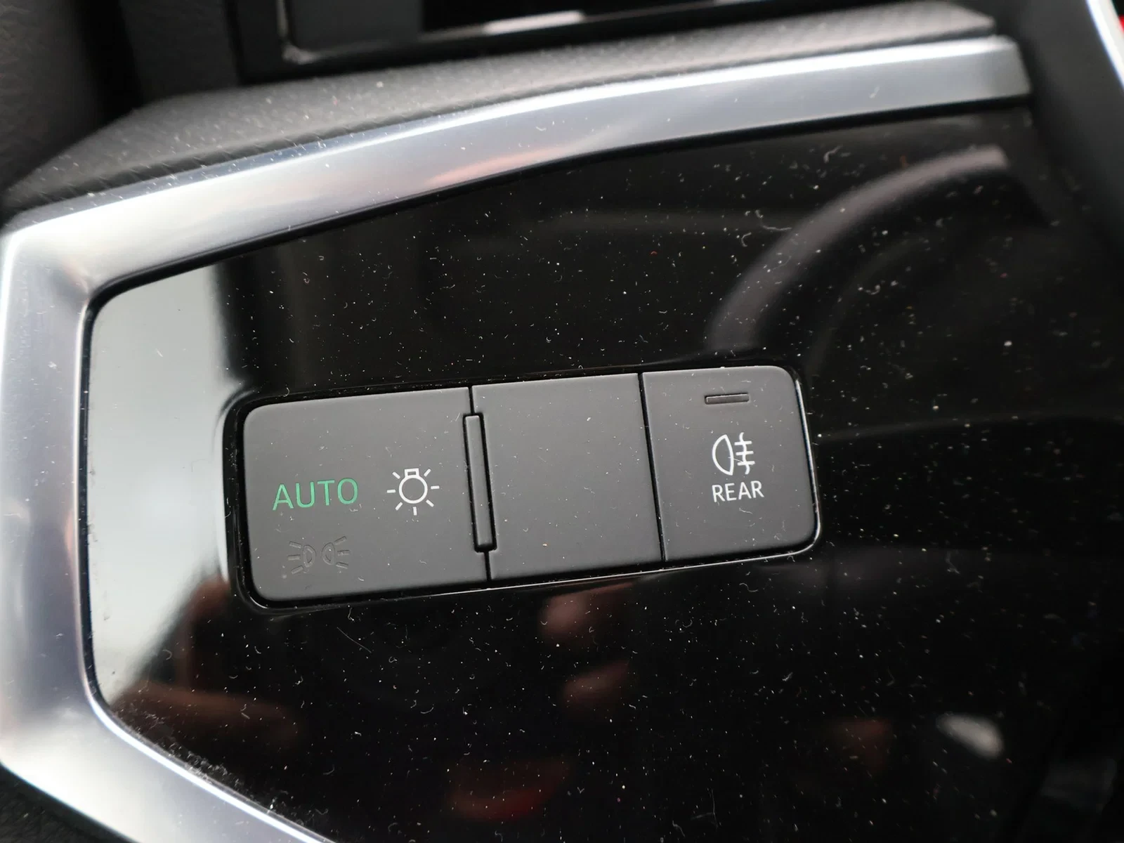 Audi Q3 Audi Q3 Business Edition 35TDI 150PK *AUTOMAAT*VIRTUAL COCKPIT*LEDER*CRUISE*PDC*APP-CONNECT*...*