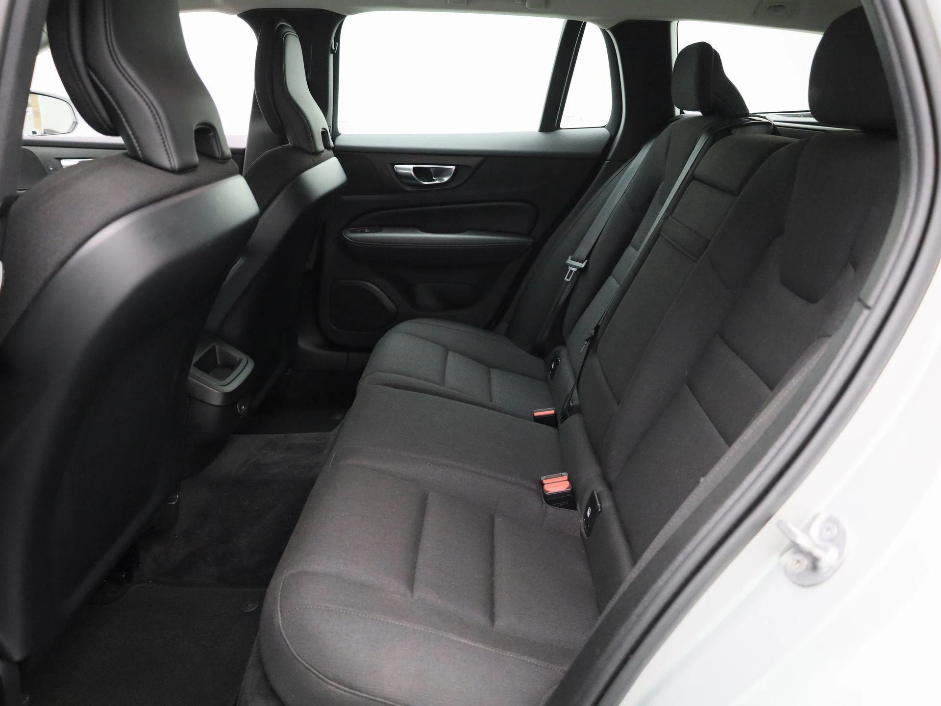 Volvo-V60-image-13