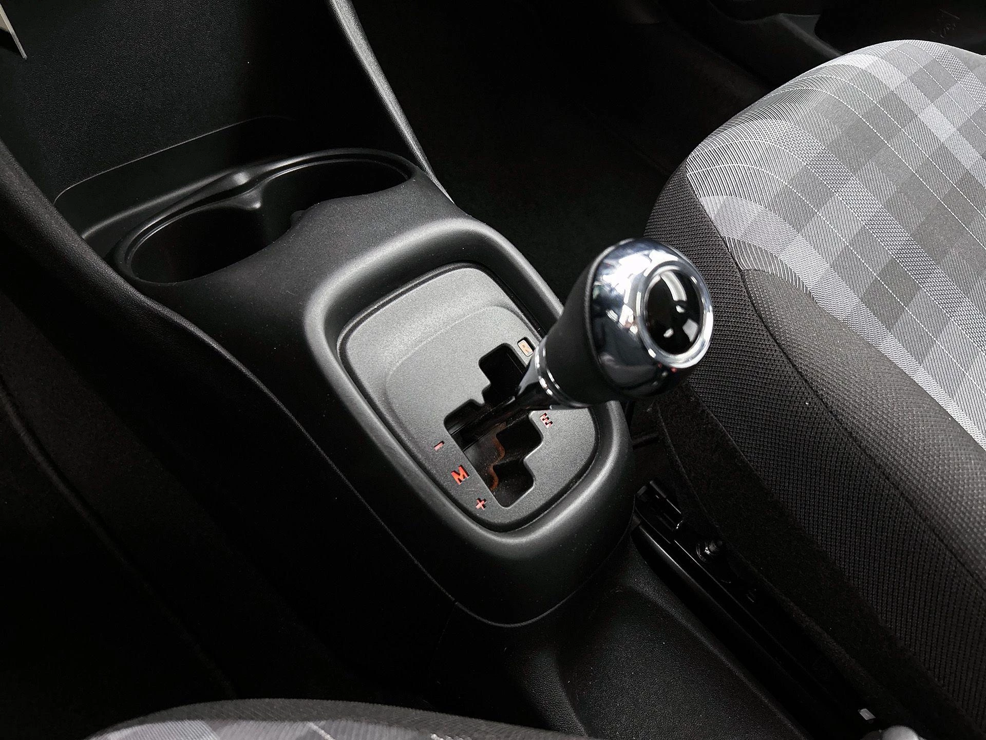 Peugeot-108-image-14