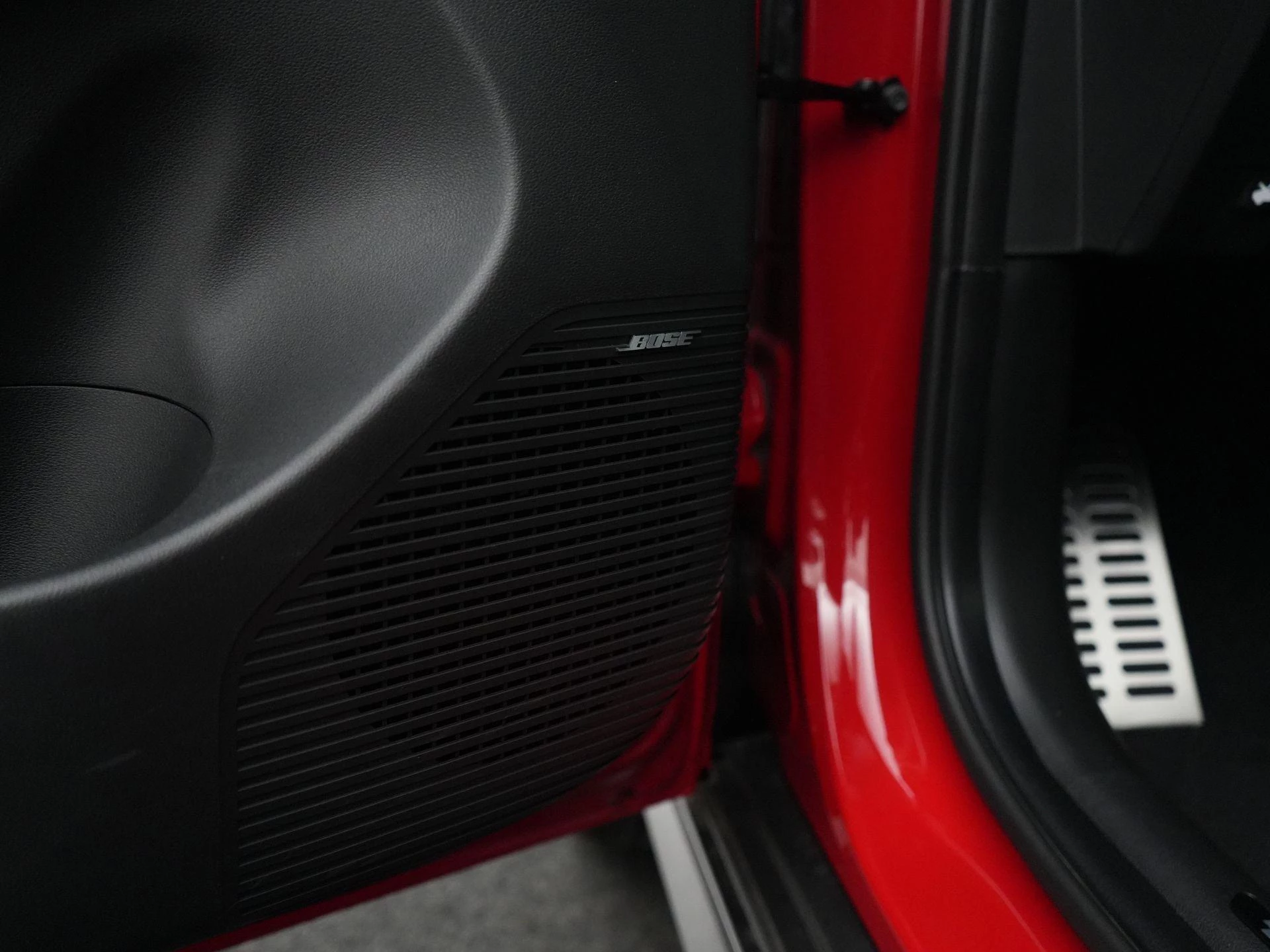 Hyundai-Kona-image-34