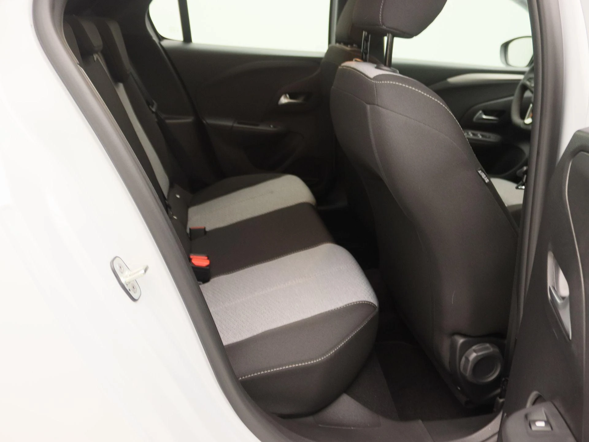 Opel-Corsa-image-24