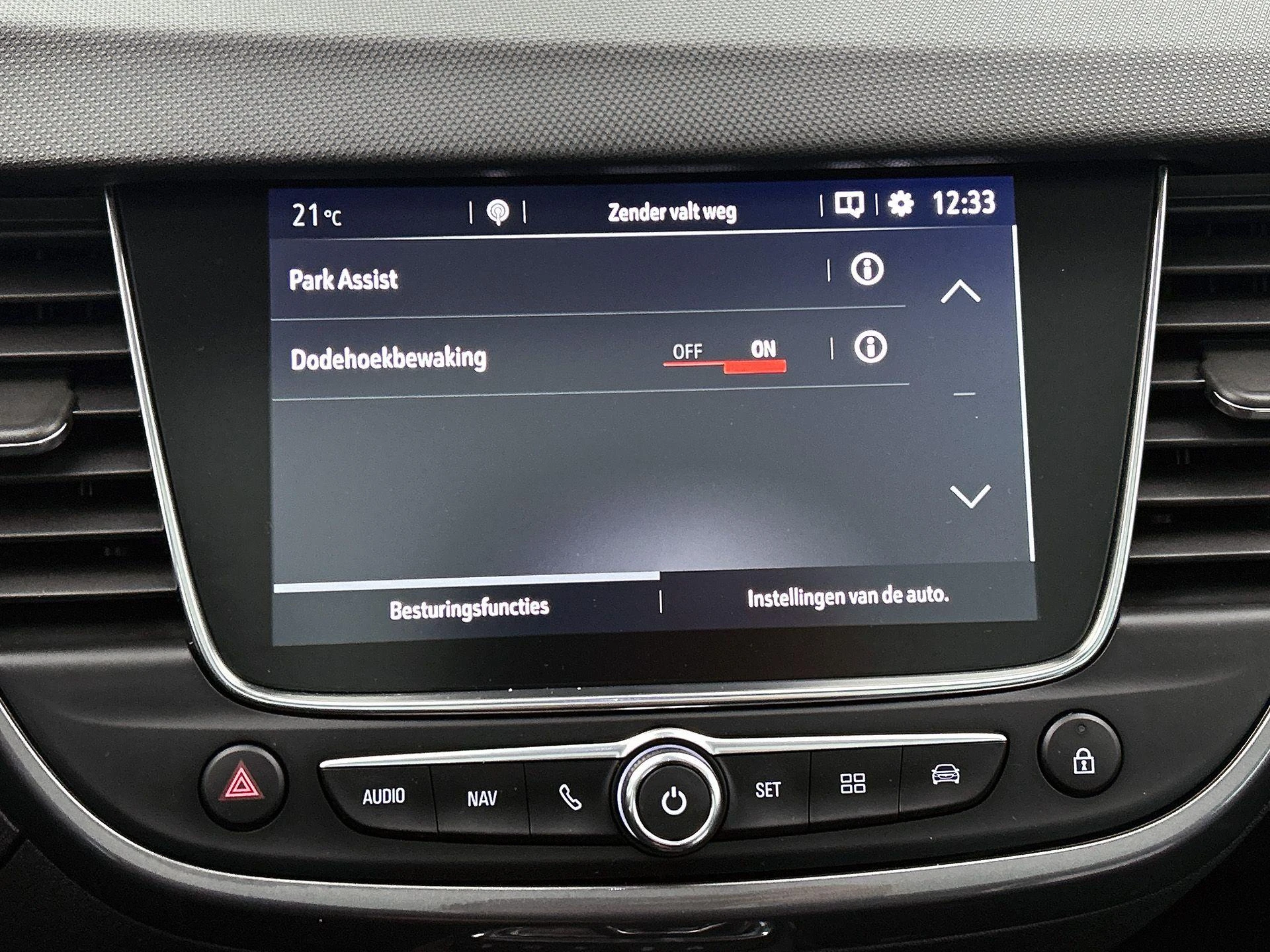 Opel-Crossland X-image-24