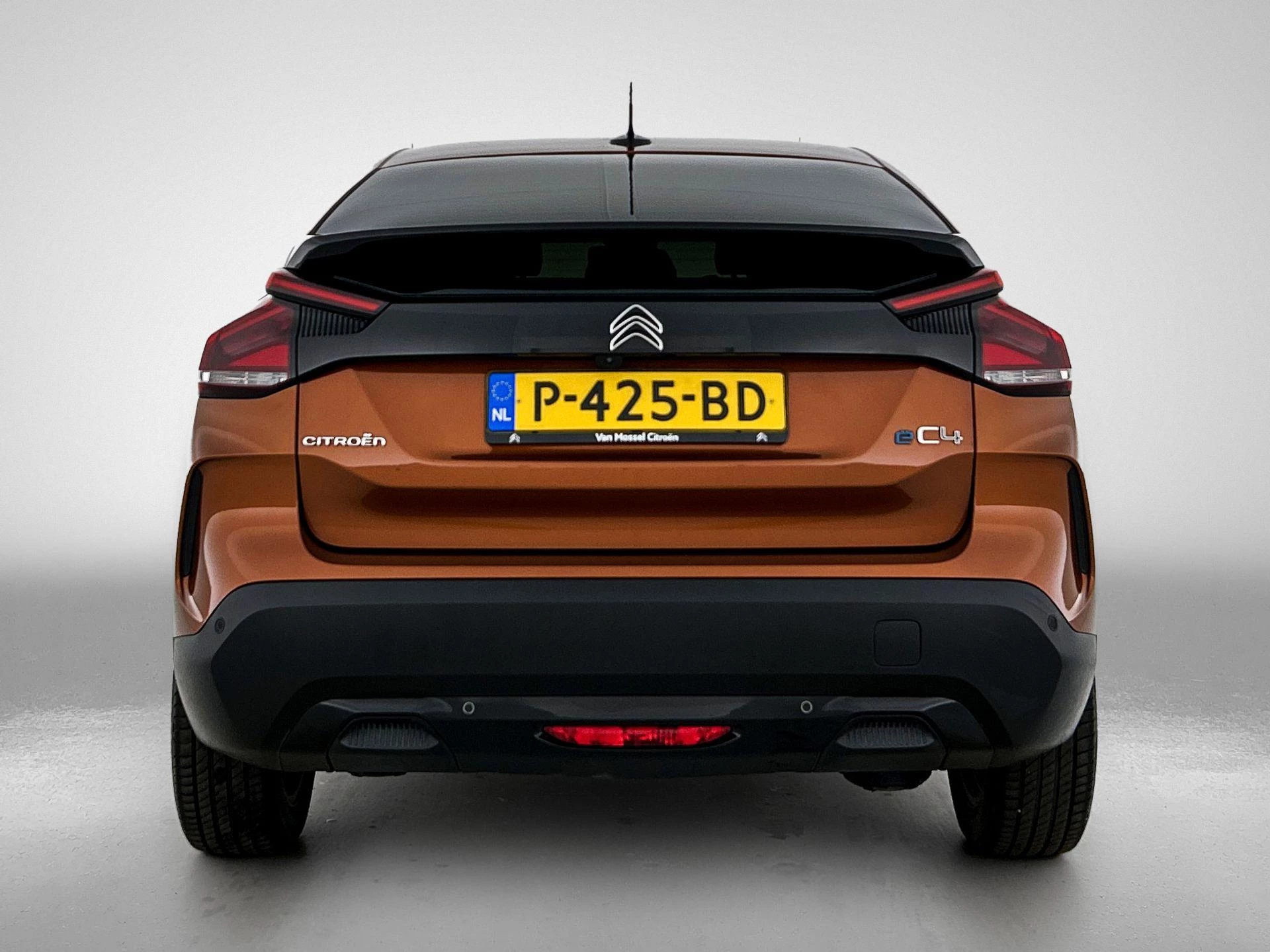 Citroën-ë-C4-image-2