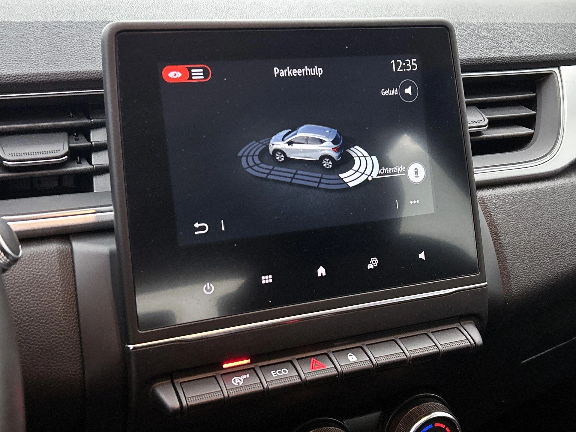 Renault-Captur-image-11