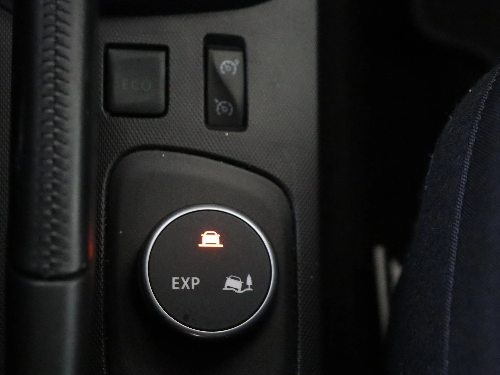Renault-Captur-image-19