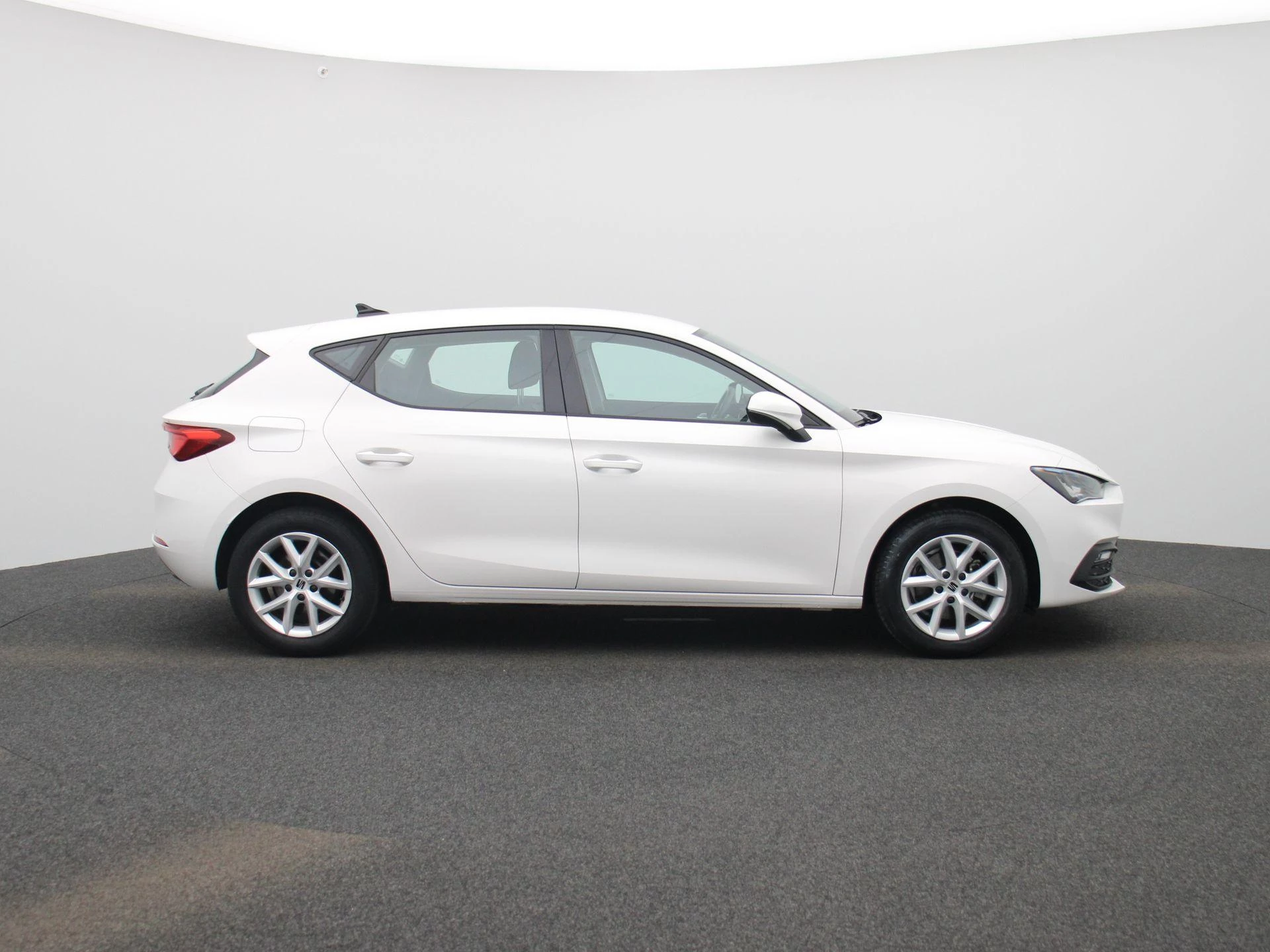 SEAT-Leon-image-5