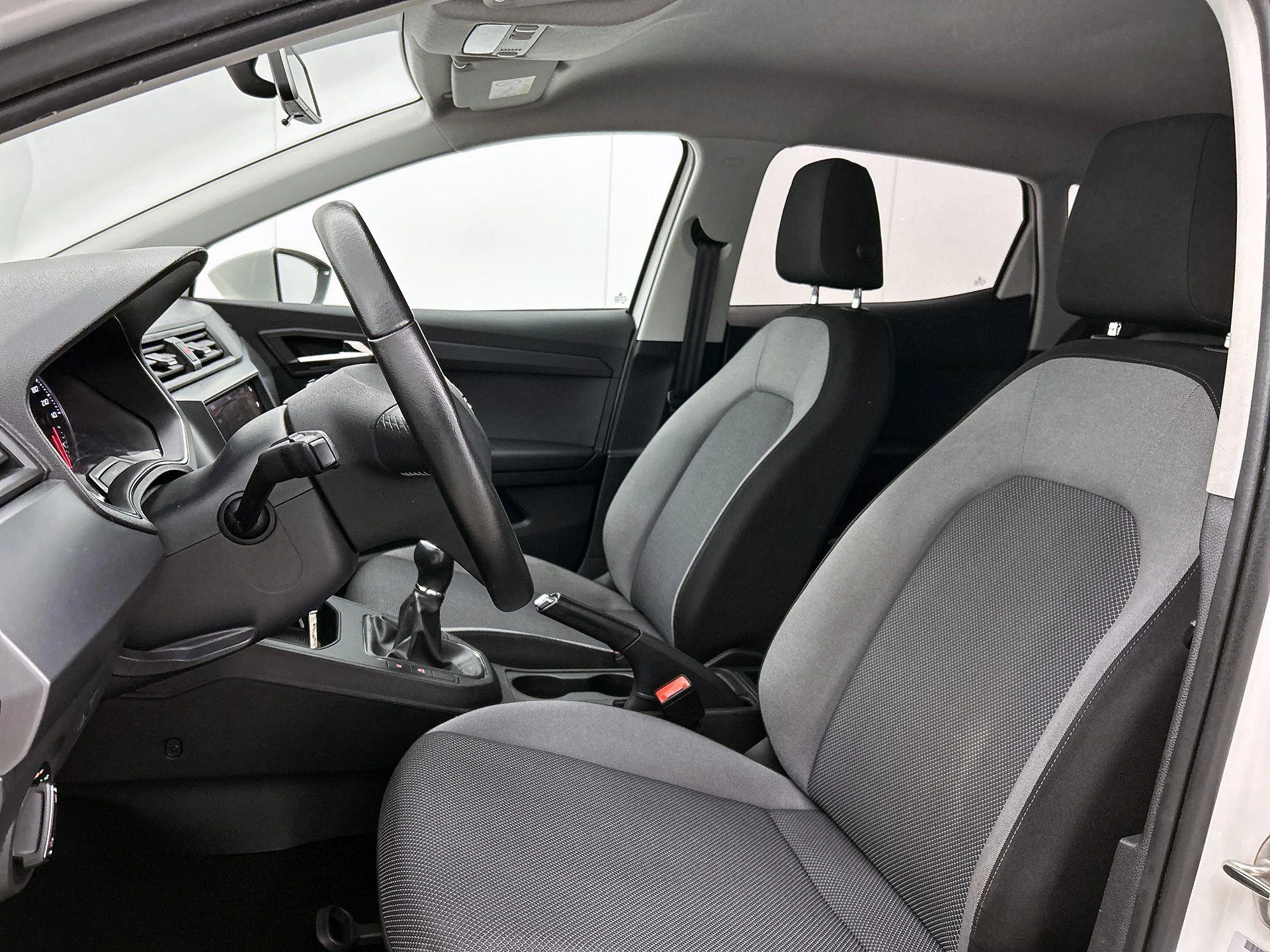 SEAT-Ibiza-image-32