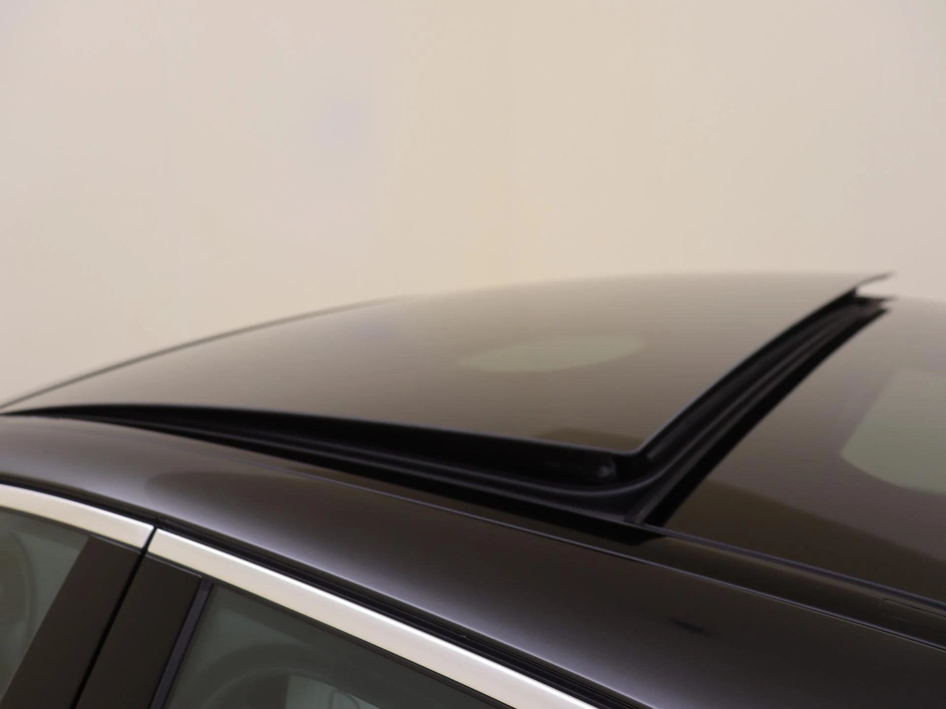 Mercedes-Benz-E-Klasse-image-27