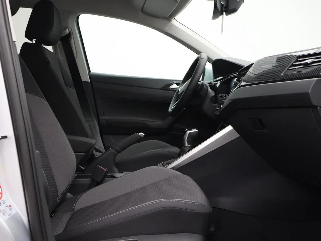 Volkswagen-Taigo-image-9