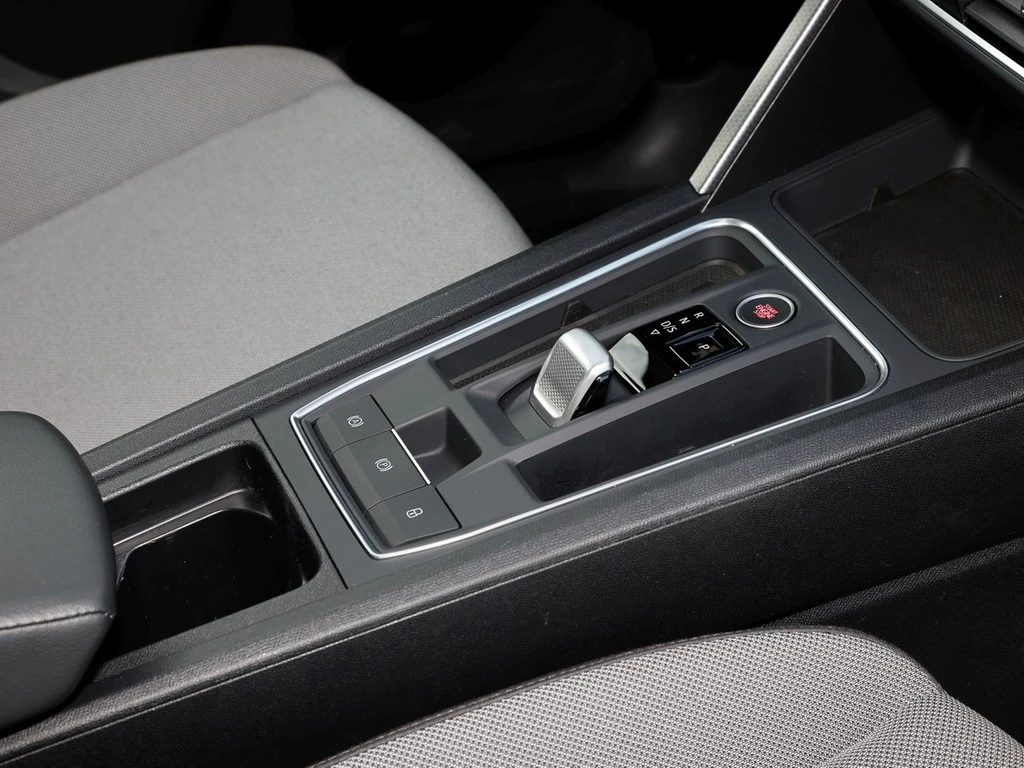 SEAT-Leon-image-8