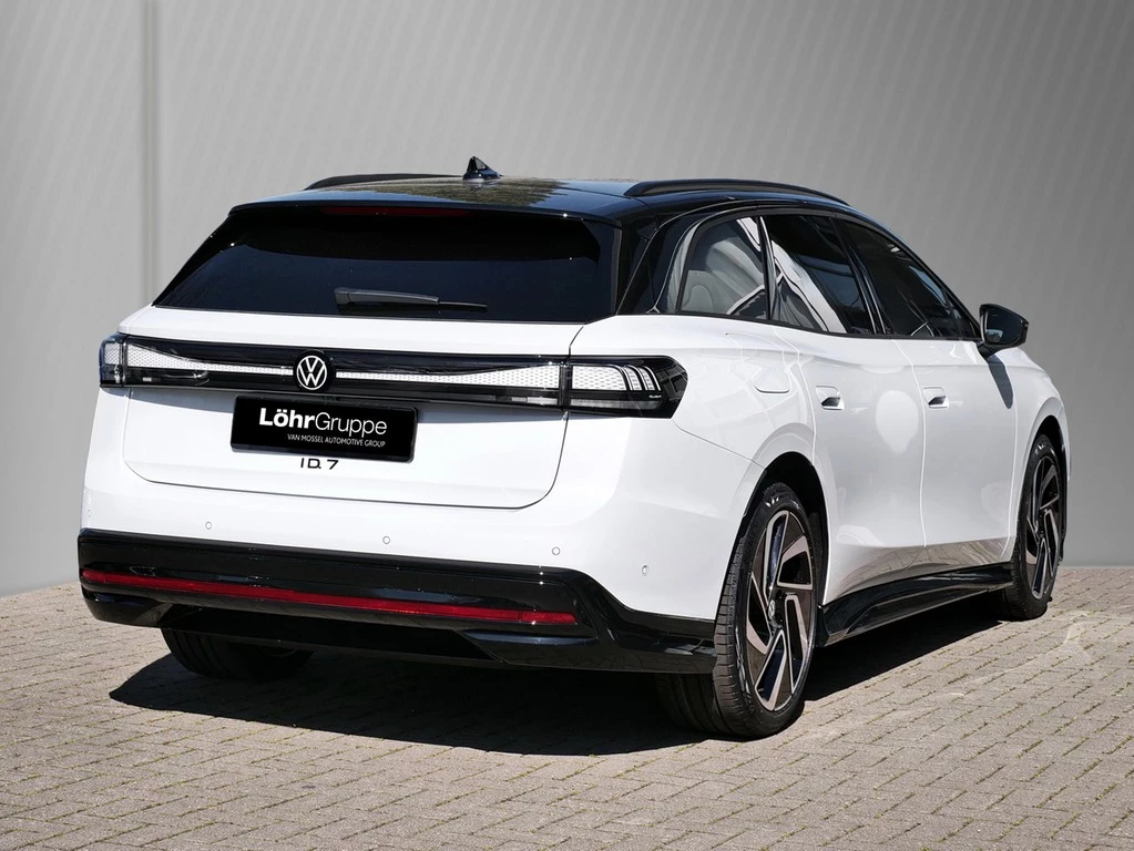 Volkswagen-ID.7-image-3