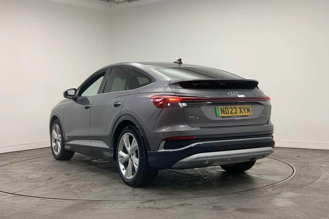 Audi-Q4 Sportback e-tron-image-2
