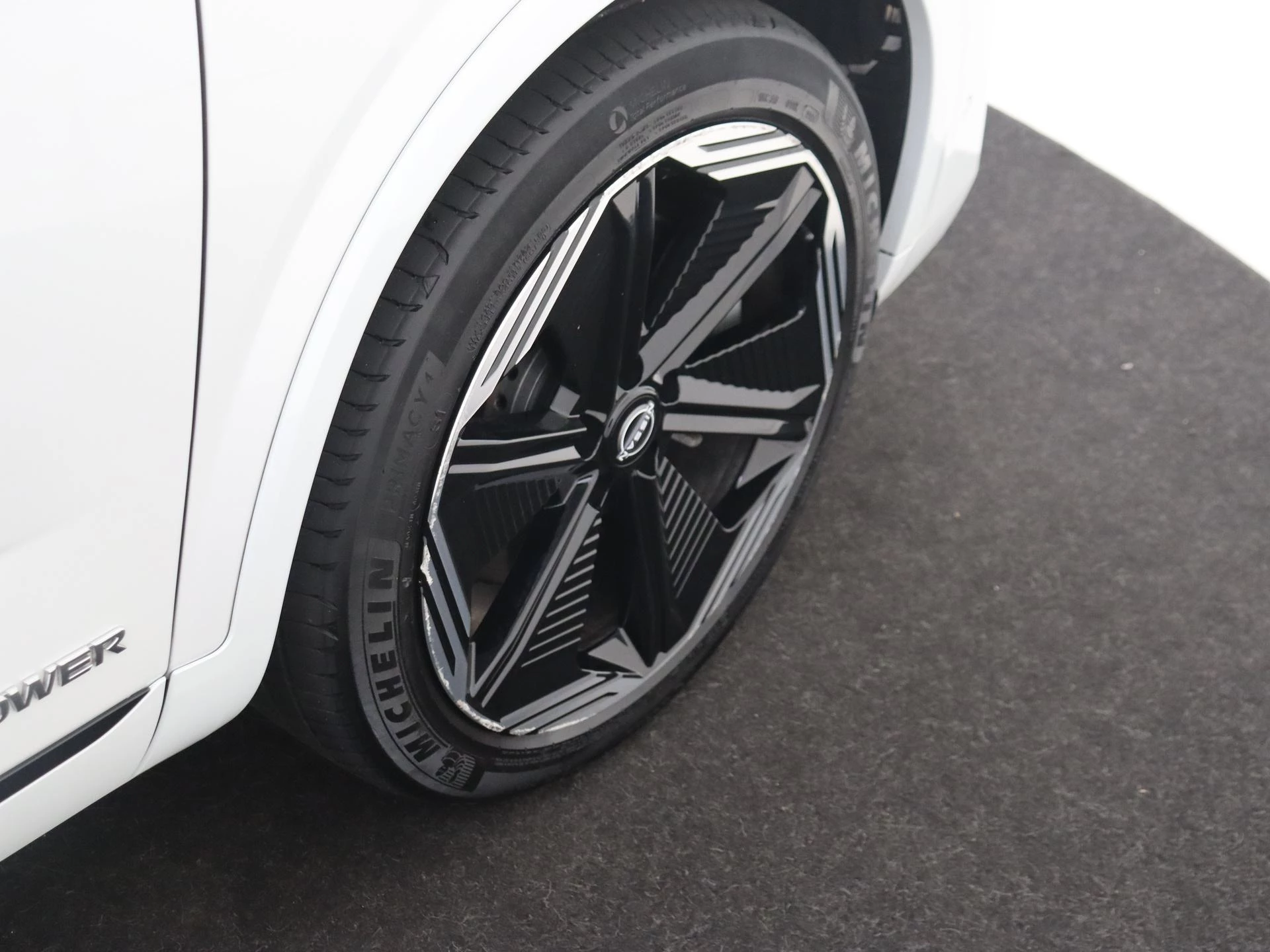Nissan-QASHQAI-image-10