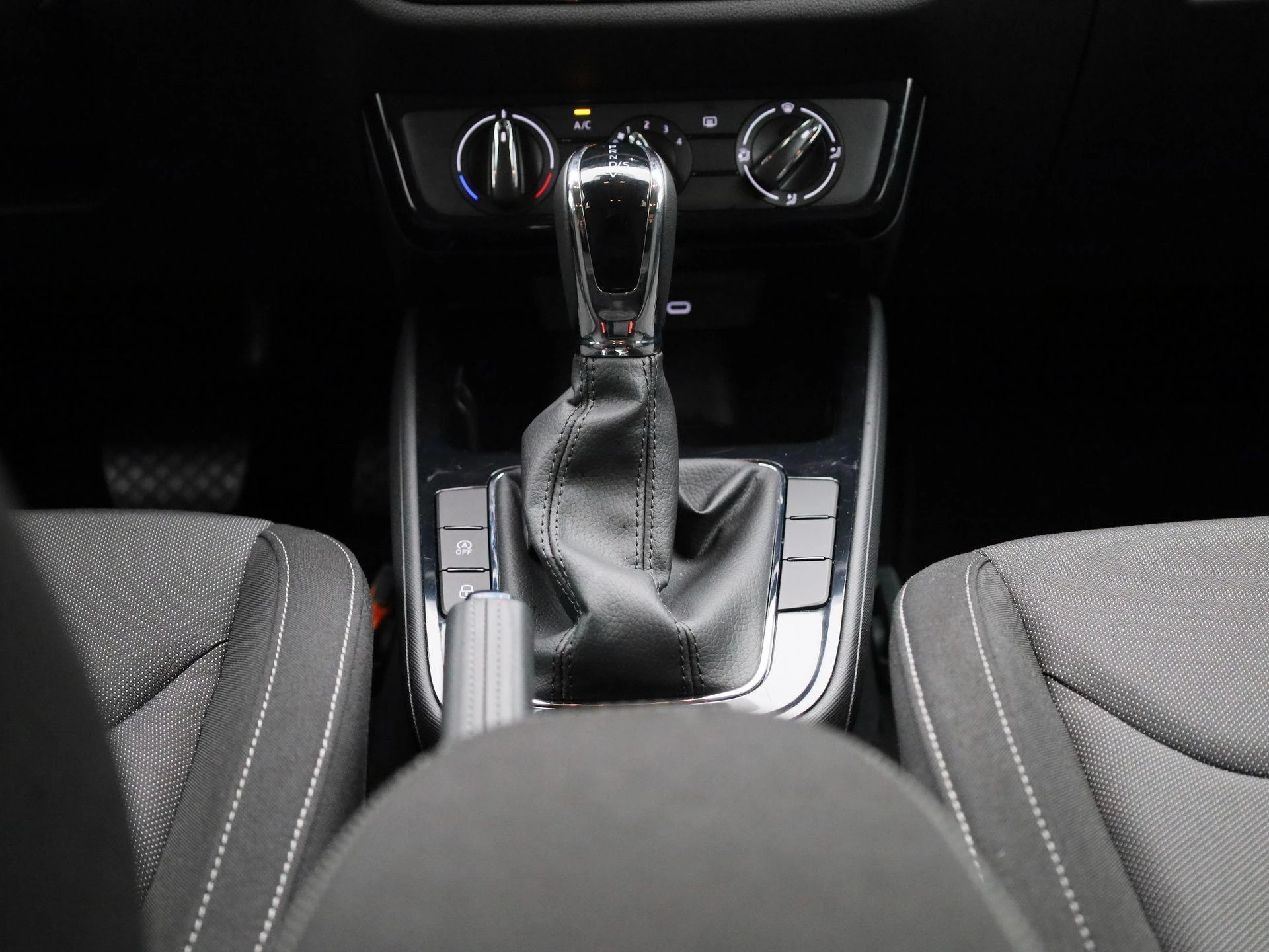 Škoda Fabia 1.0 TSI Selection