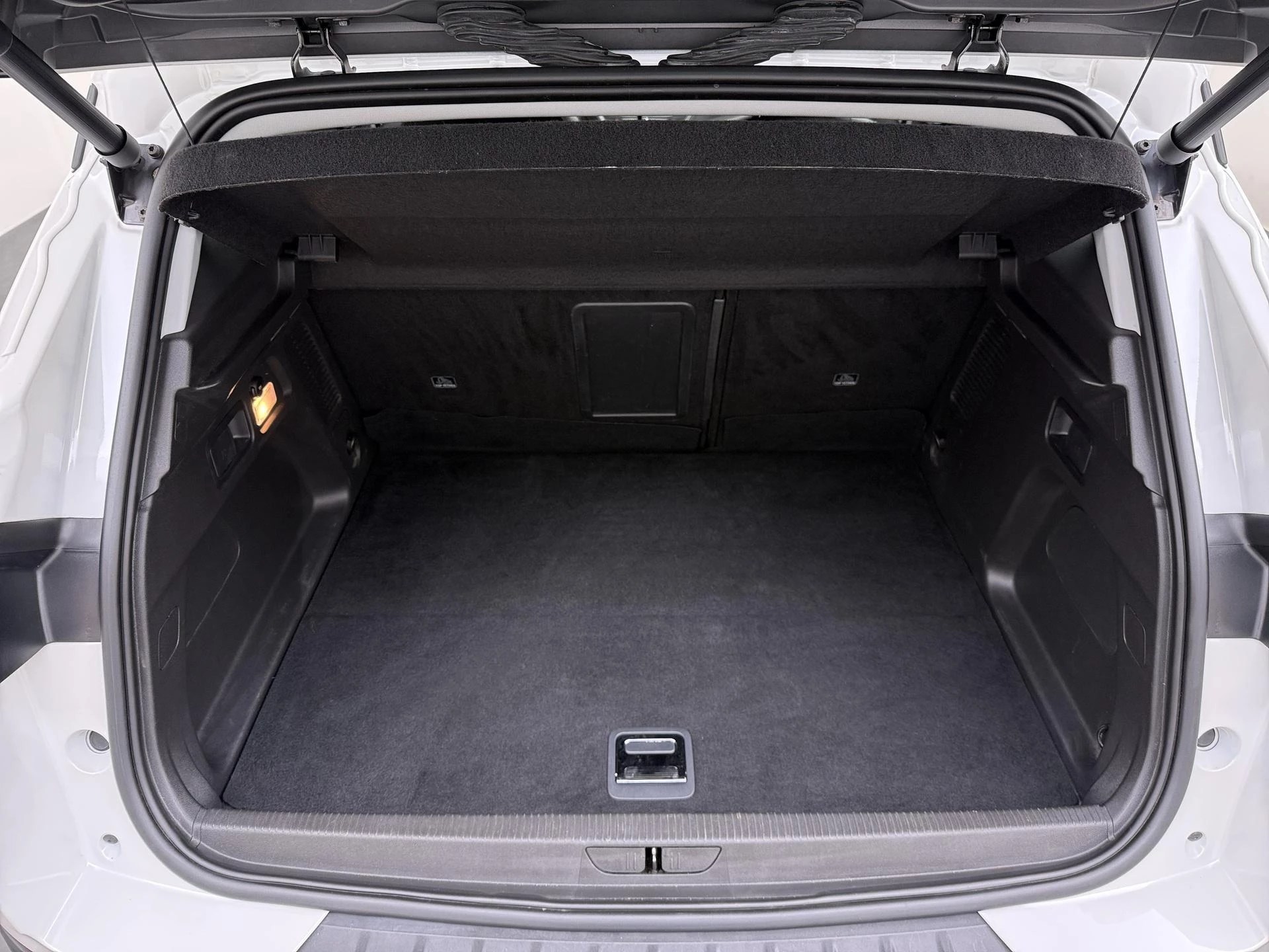 Opel Grandland X 1.6 Turbo Hybrid Business Elegance