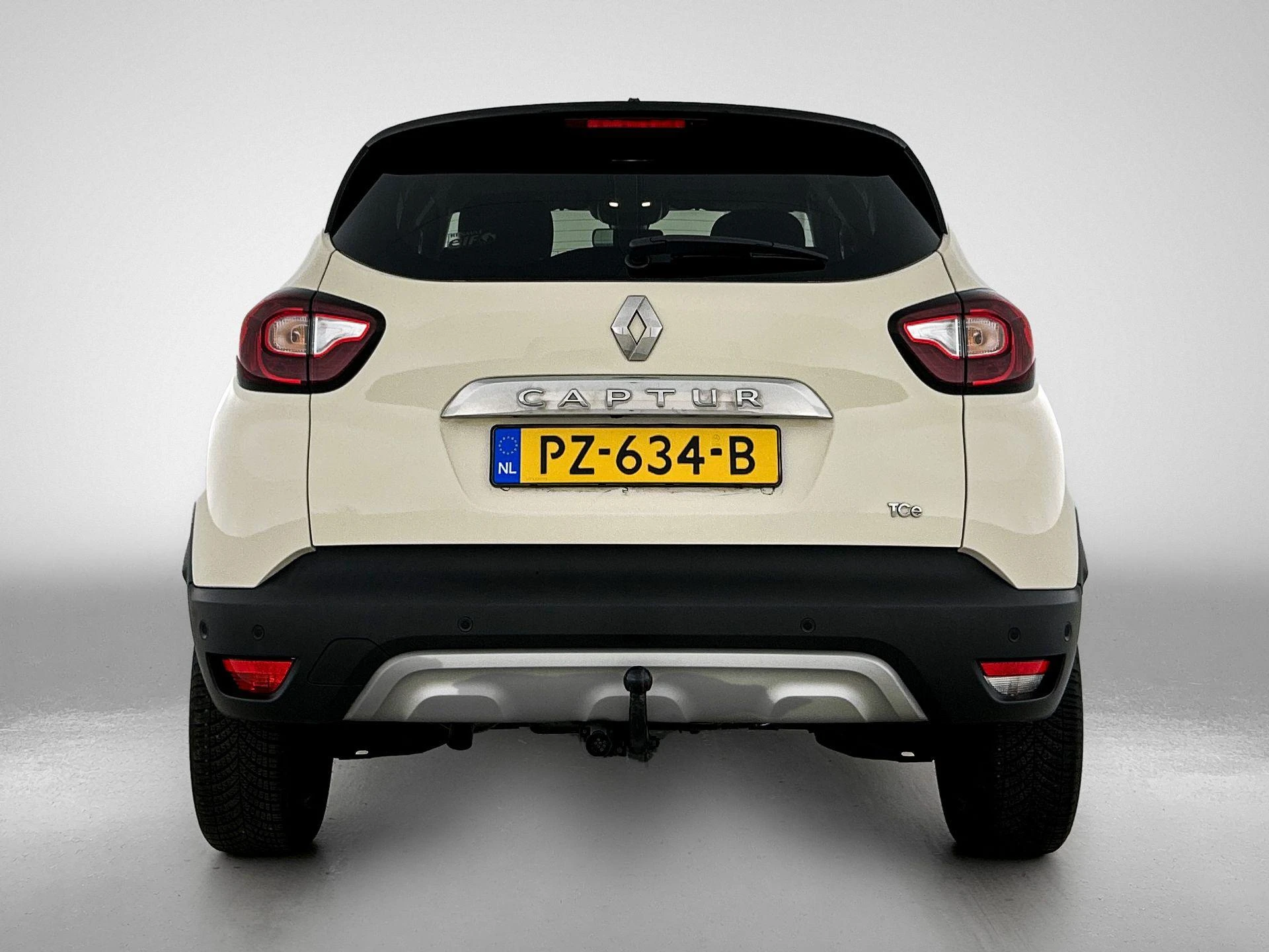 Renault-Captur-image-2
