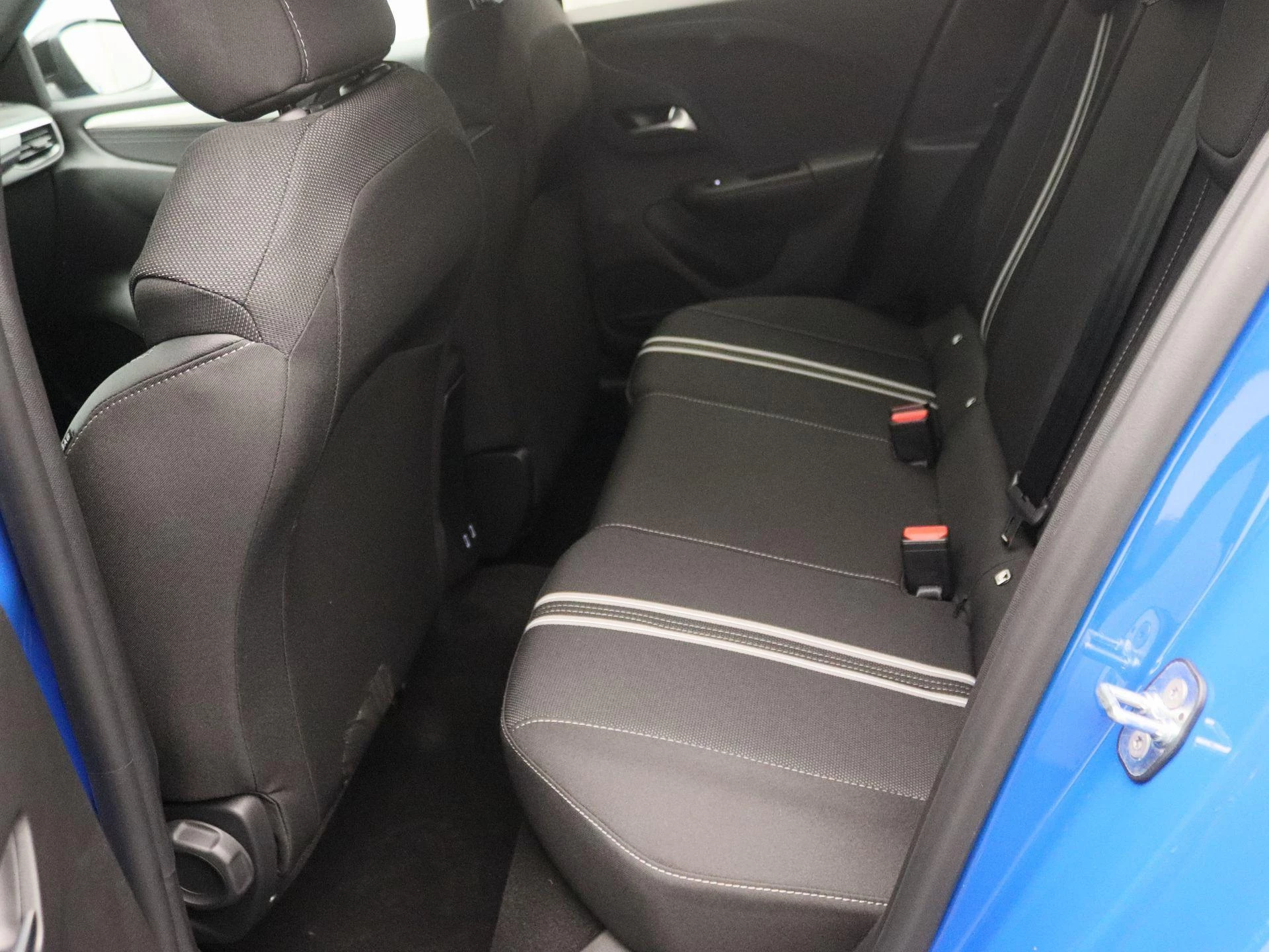 Opel-Corsa-image-13