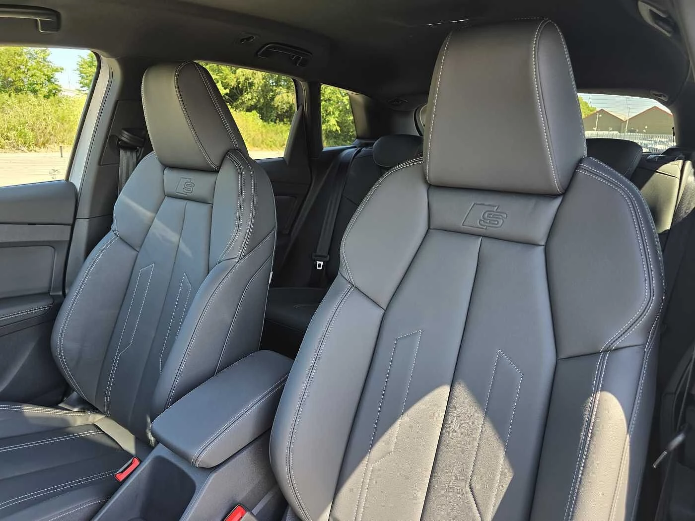 Audi-Q4 e-tron-image-9