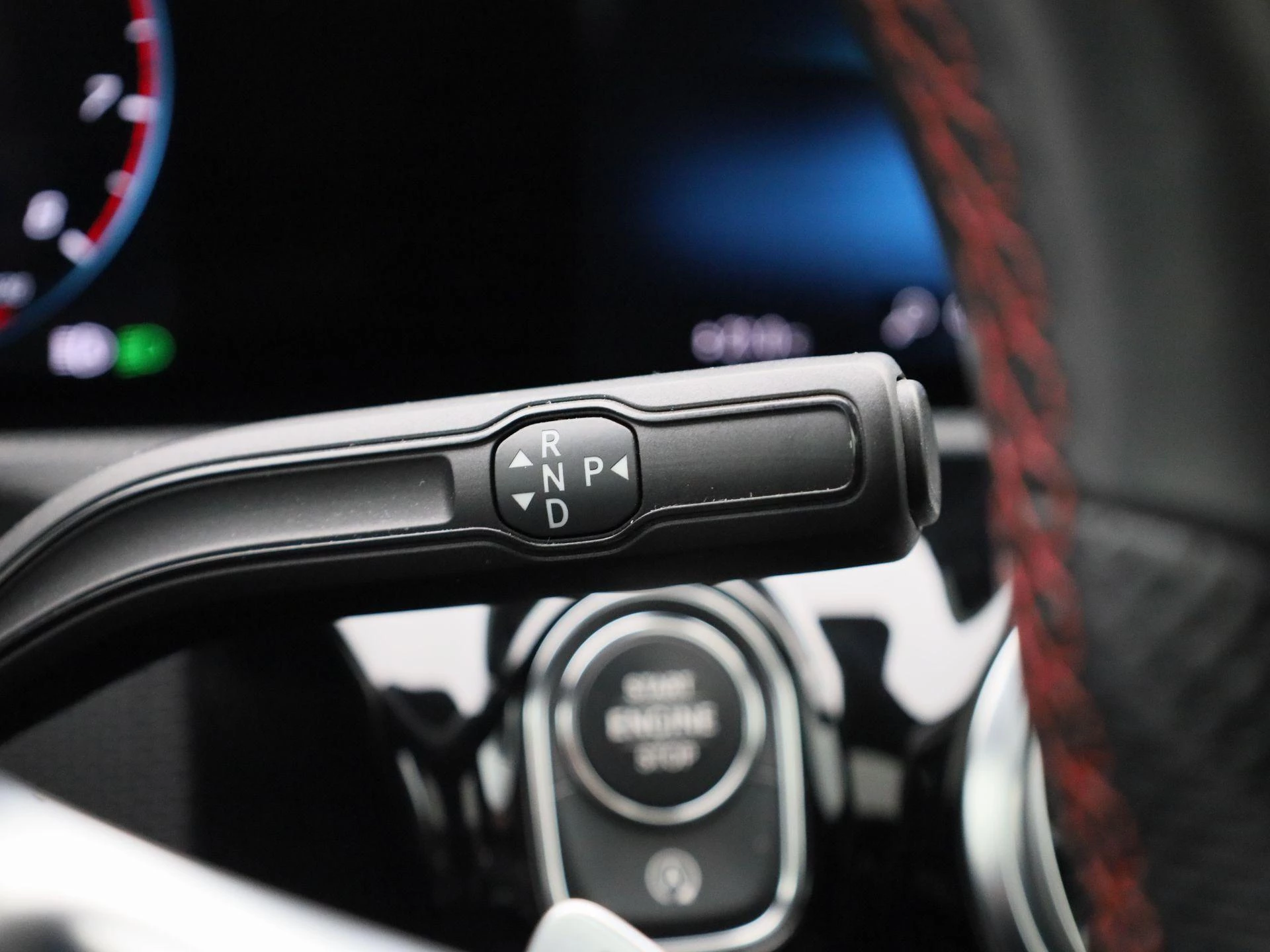 Mercedes-Benz CLA 200 Business Solution AMG
