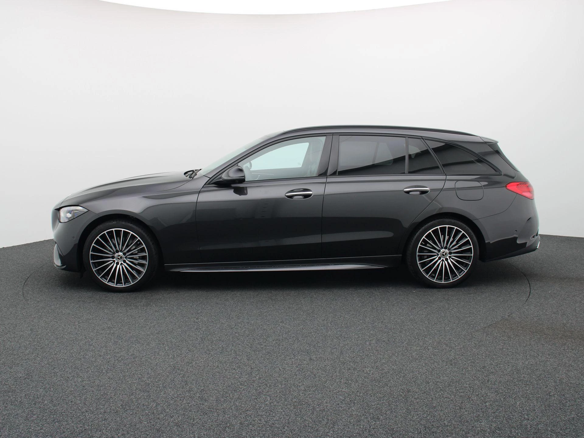 Mercedes-Benz C-Klasse 300 e Break Star Edition + LEDER + PANO DAK + DIGITAL LIGHT +
