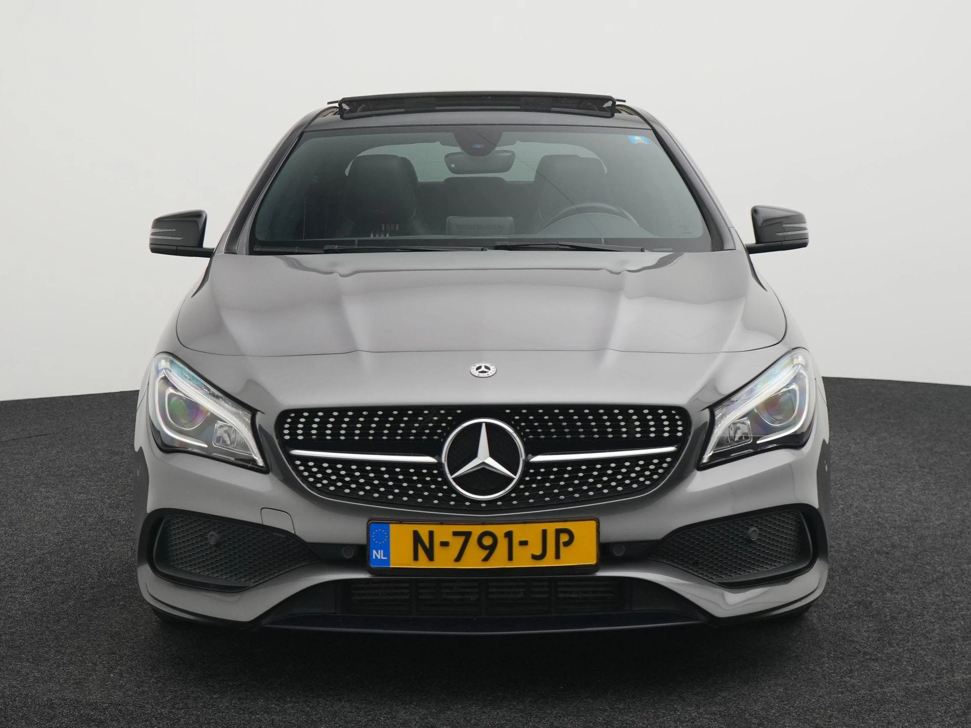 Mercedes-Benz CLA 200 Prestige