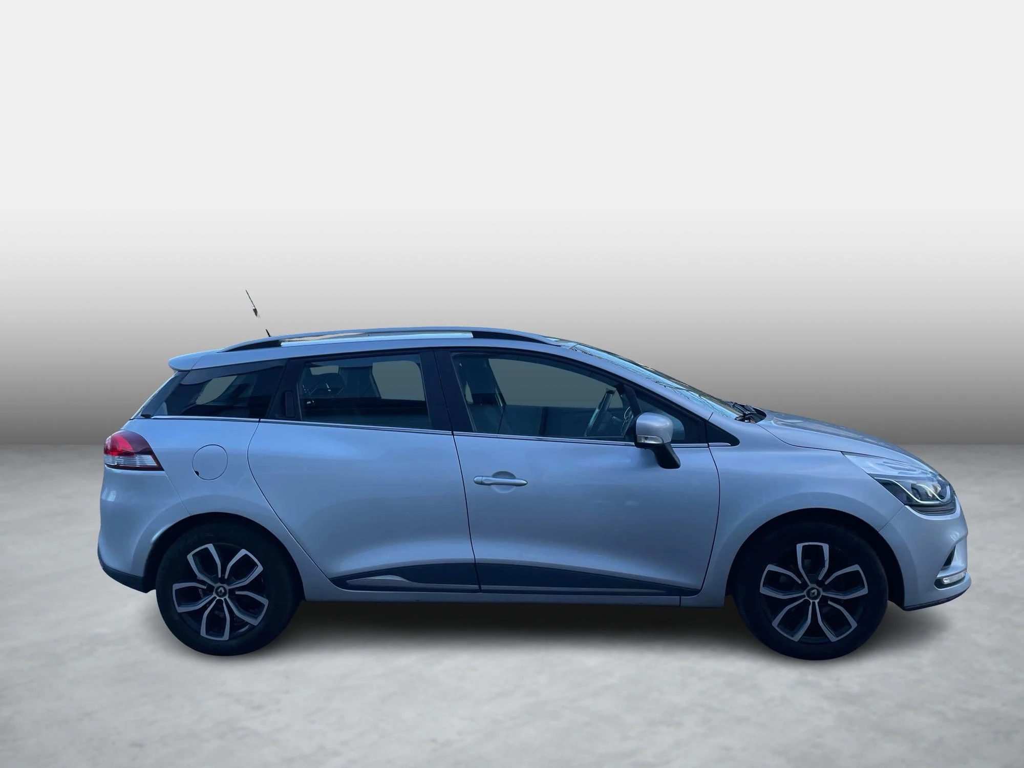 Renault Clio Grandtour TCe 90 Cool & Sound #2
