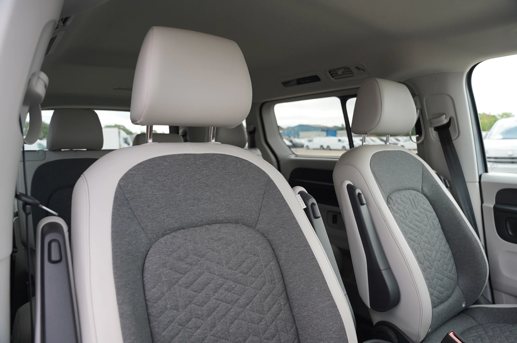 Volkswagen-ID. Buzz-image-9