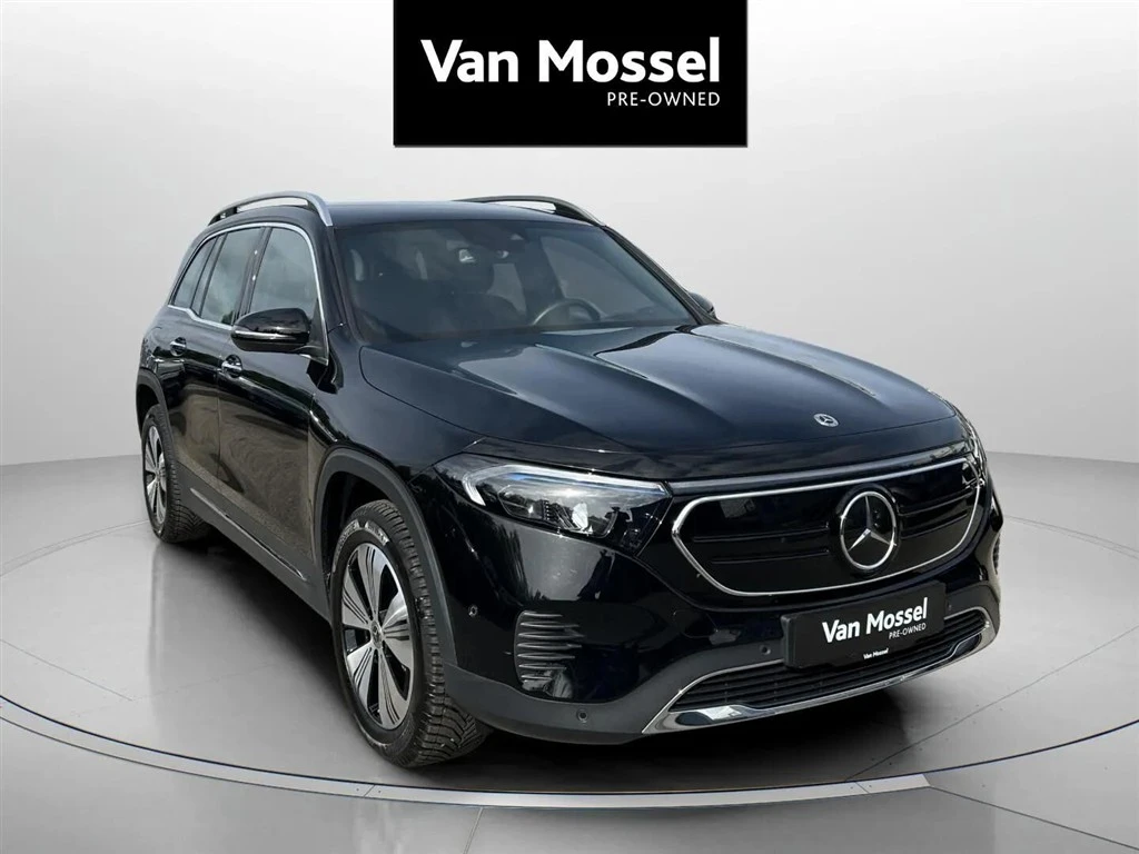 Mercedes-Benz-EQB-image-2