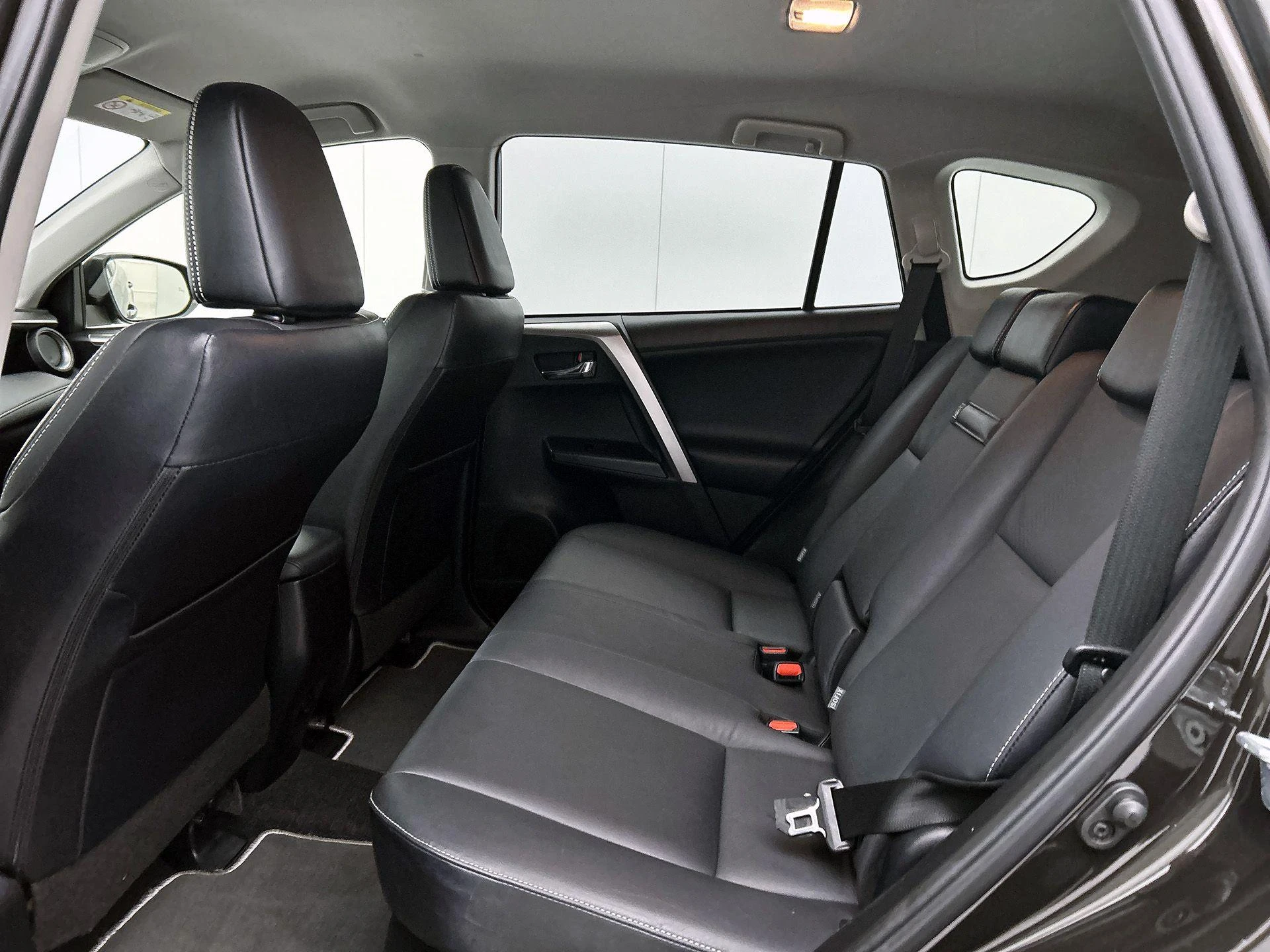 Toyota-RAV4-image-26