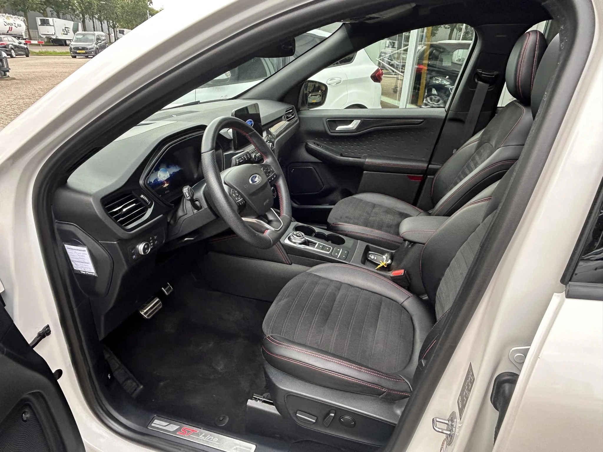 Ford-Kuga-image-8