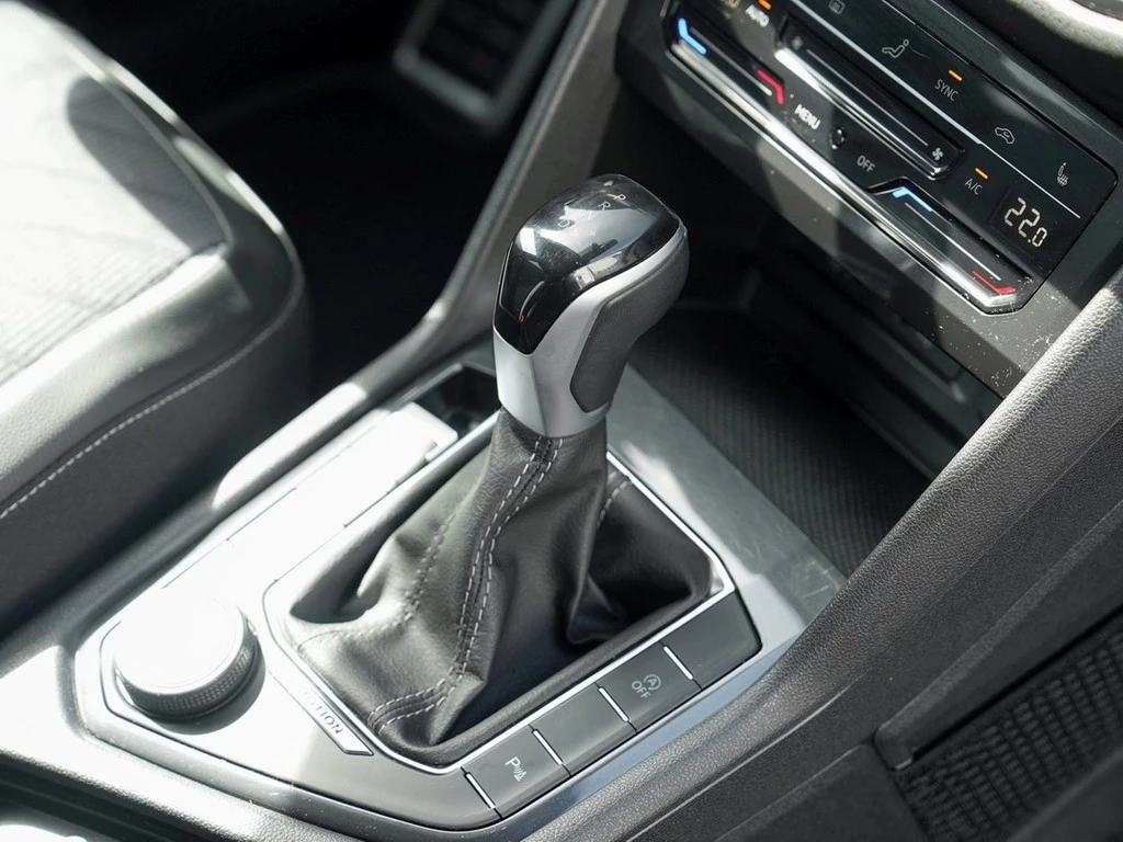 Volkswagen Tiguan Allspace TSI DSG 4Motion R-Line /Pano/AHK