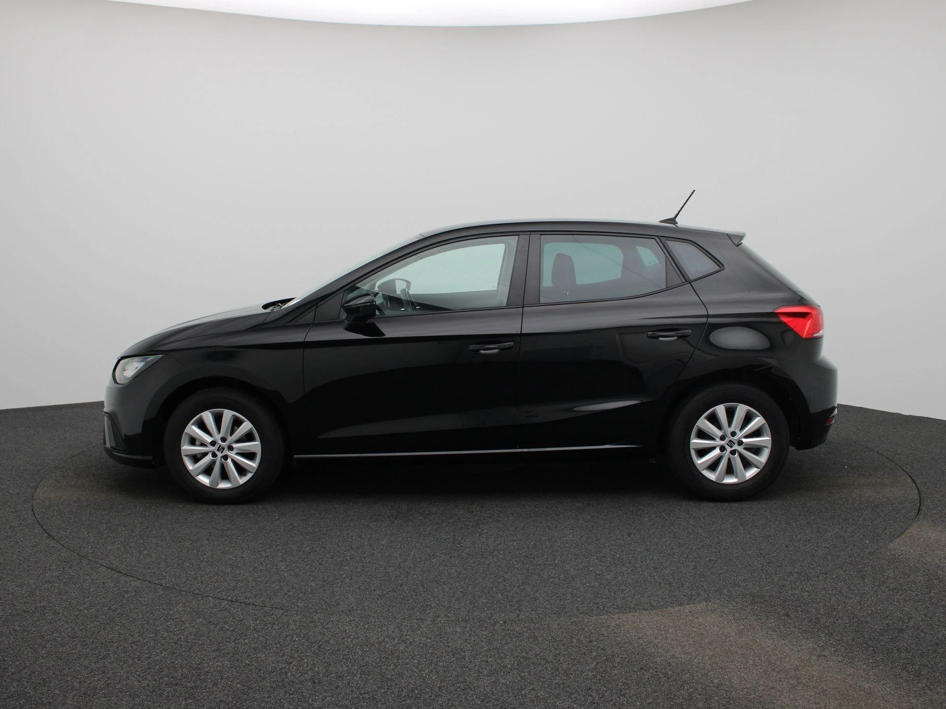 SEAT-Ibiza-image-3