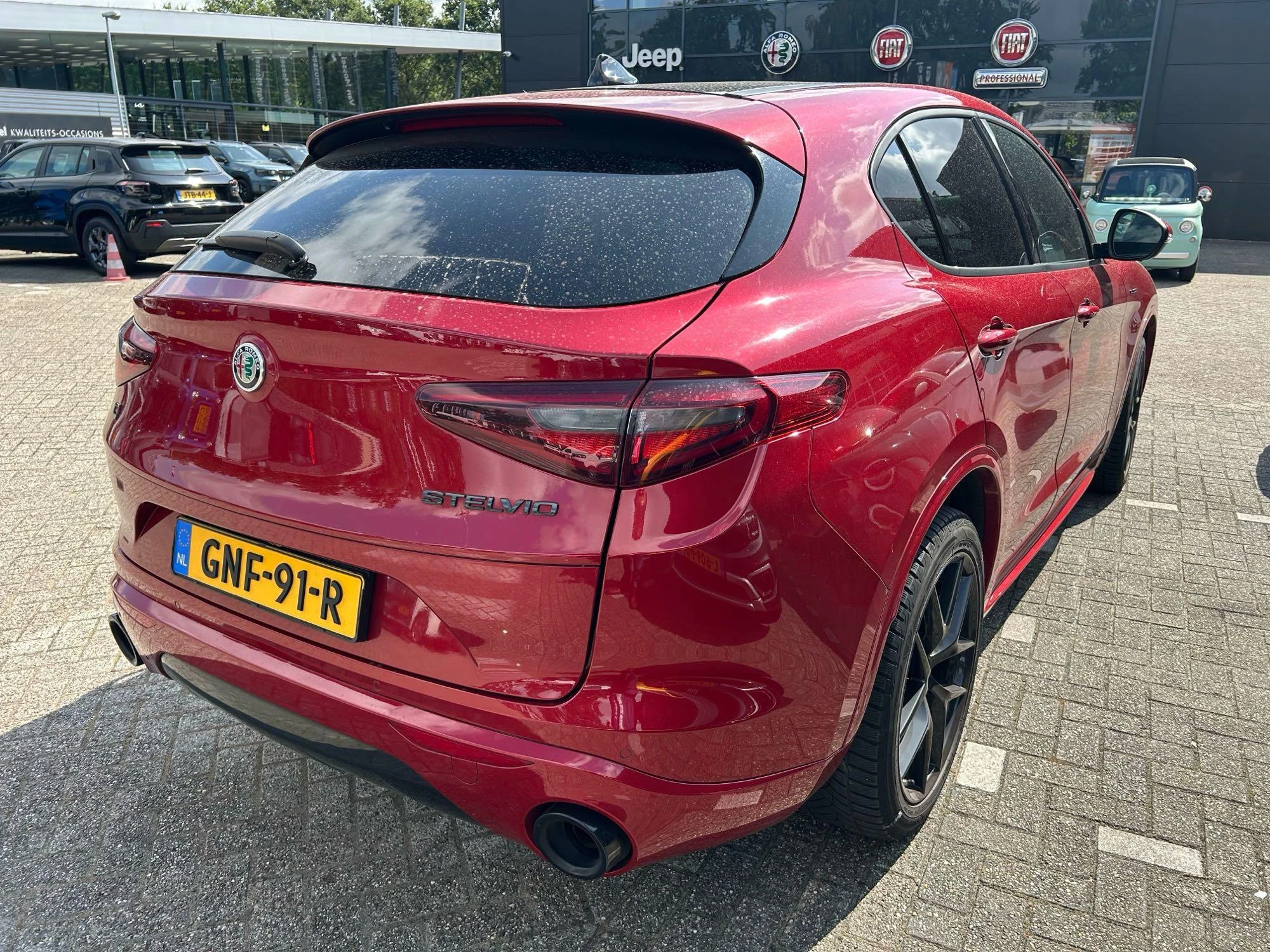 Alfa Romeo-Stelvio-image-12